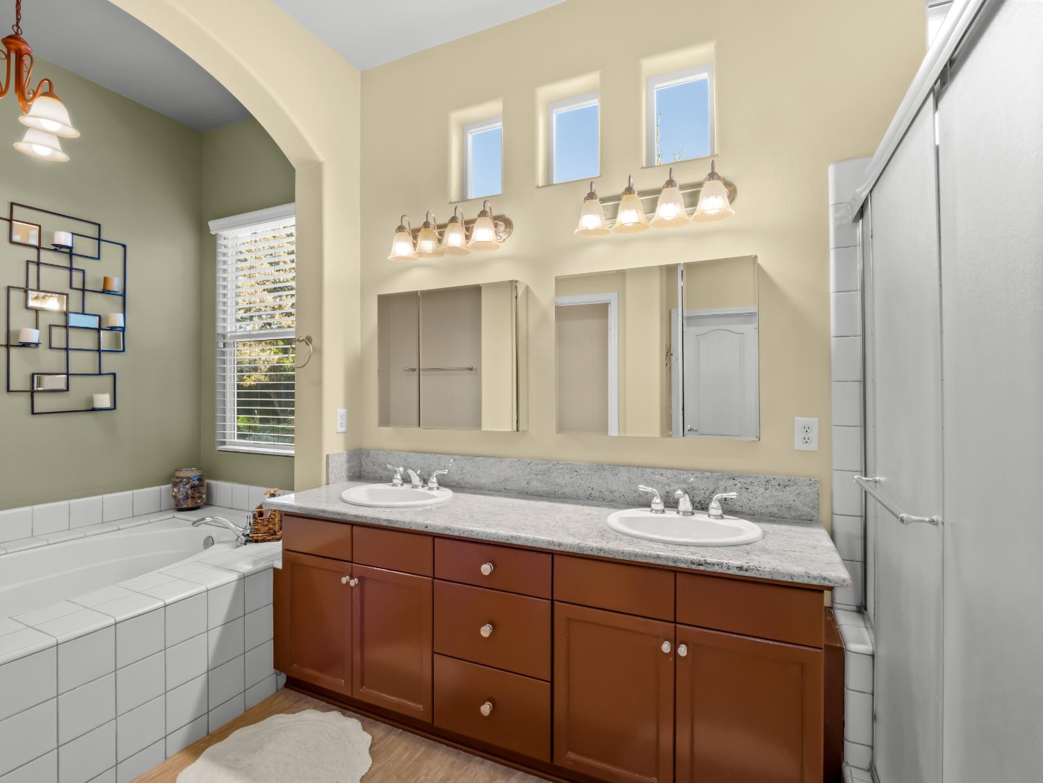534 Heritage Avenue, Clovis, CA, 93619