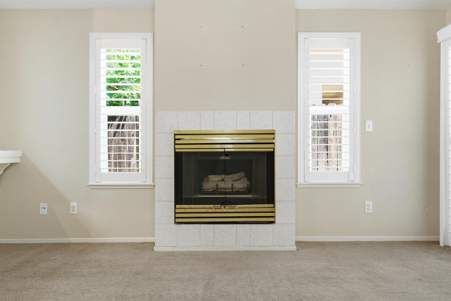 5215 W Fremont Avenue, Fresno, CA, 93722