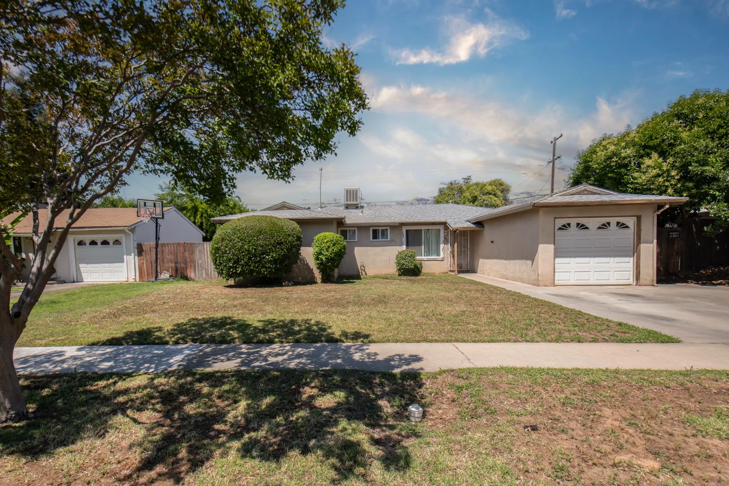 4431 N Augusta Street, Fresno, CA, 93726