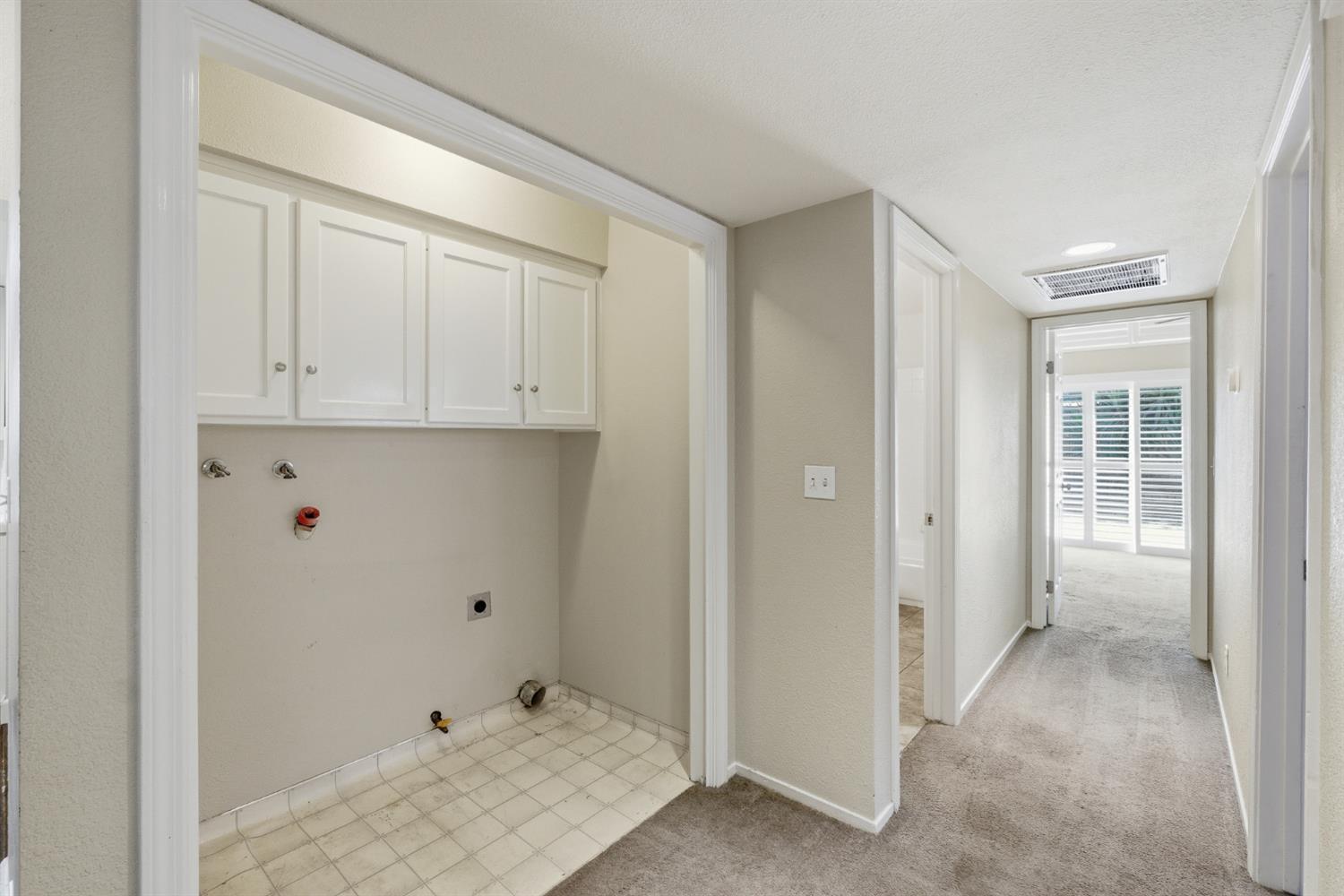 5215 W Fremont Avenue, Fresno, CA, 93722