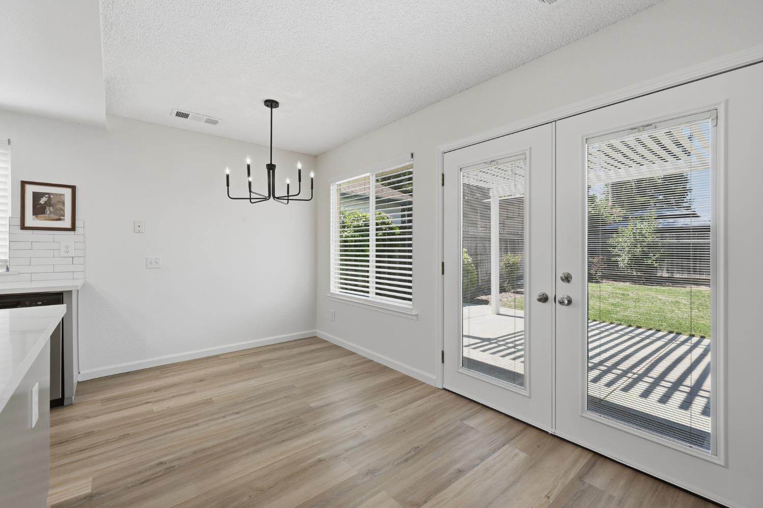 5361 N El Sol Avenue, Fresno, CA, 93722