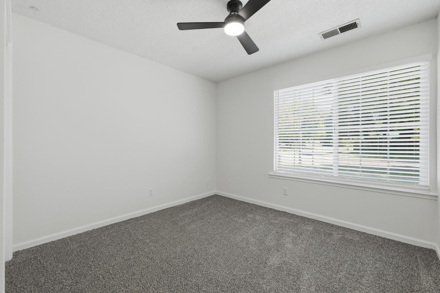 5361 N El Sol Avenue, Fresno, CA, 93722