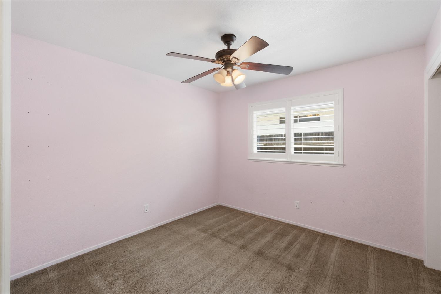 5215 W Fremont Avenue, Fresno, CA, 93722