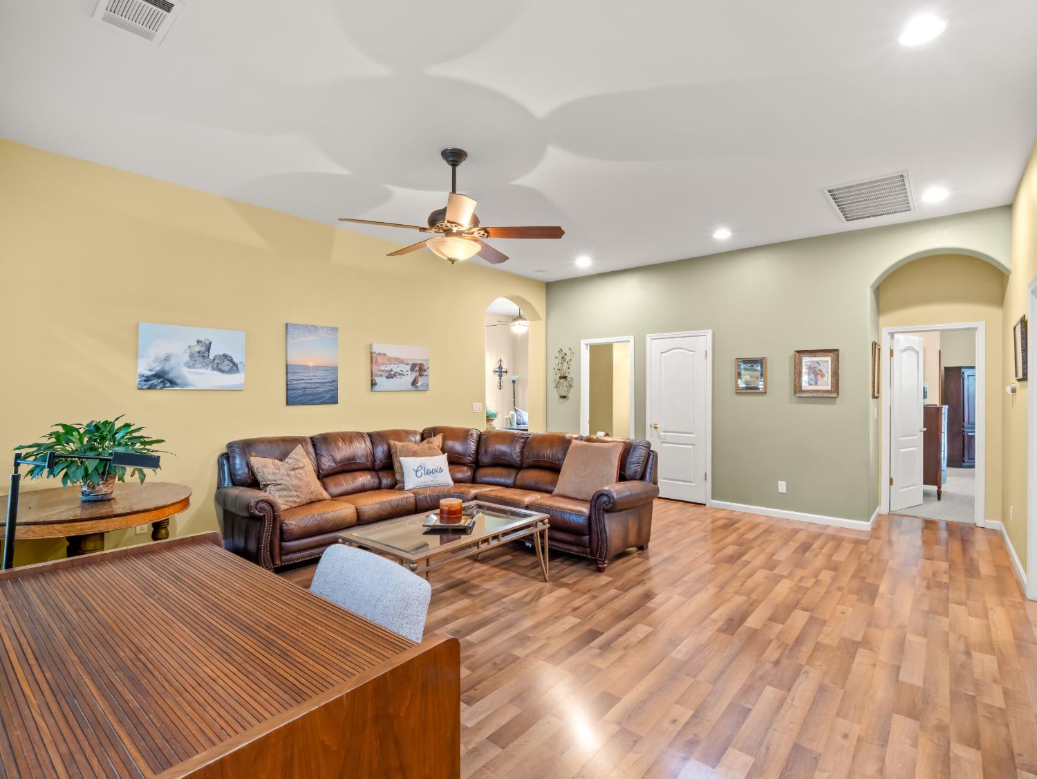 534 Heritage Avenue, Clovis, CA, 93619