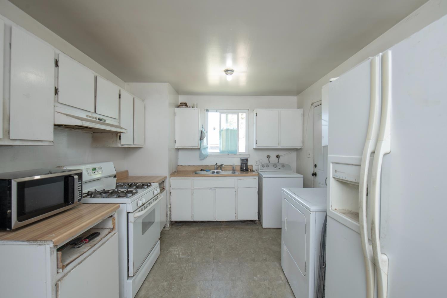 4431 N Augusta Street, Fresno, CA, 93726