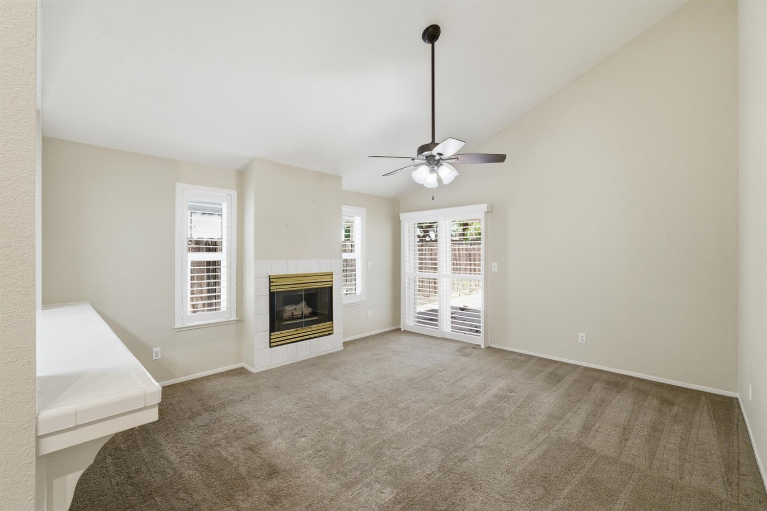 5215 W Fremont Avenue, Fresno, CA, 93722