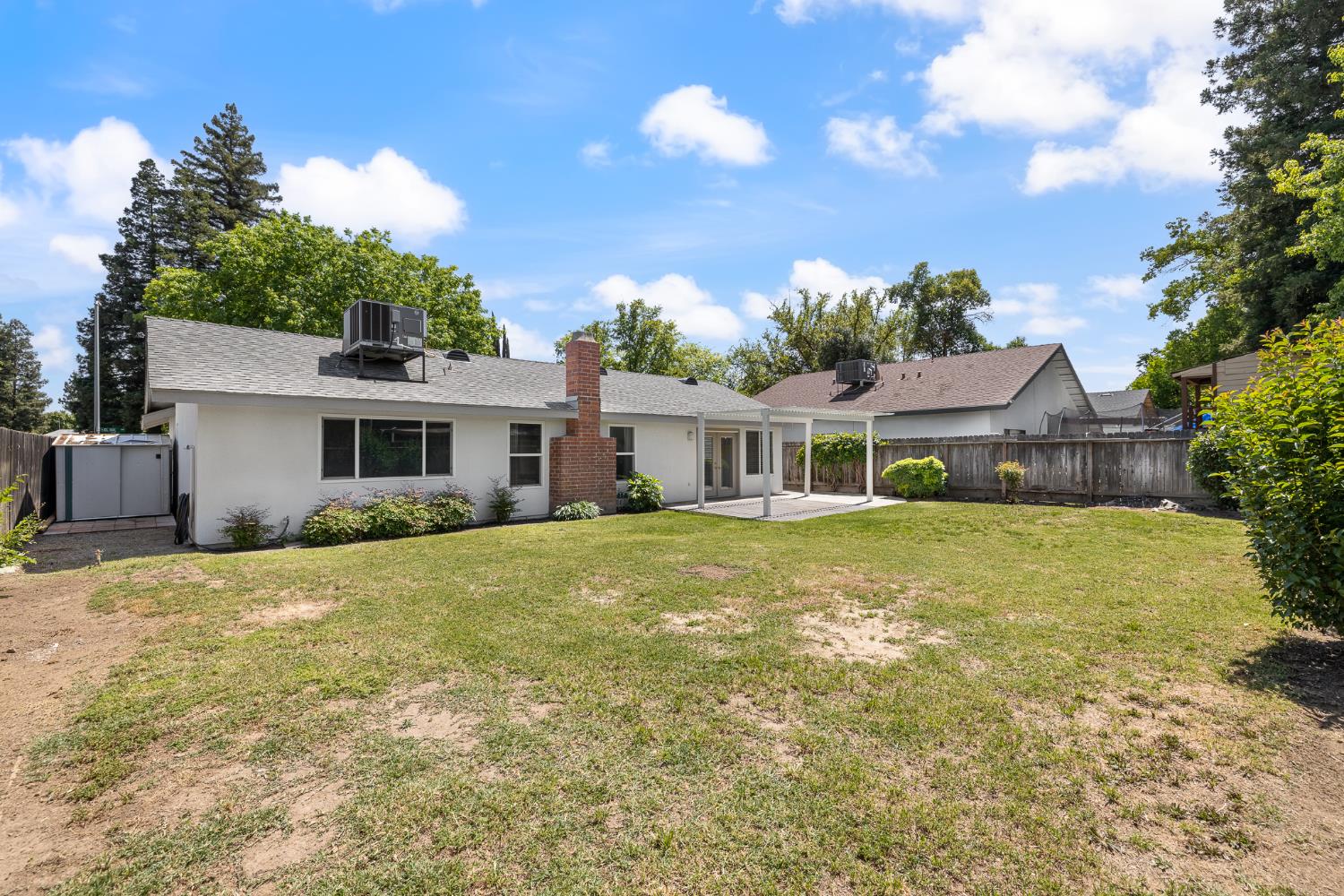 5361 N El Sol Avenue, Fresno, CA, 93722