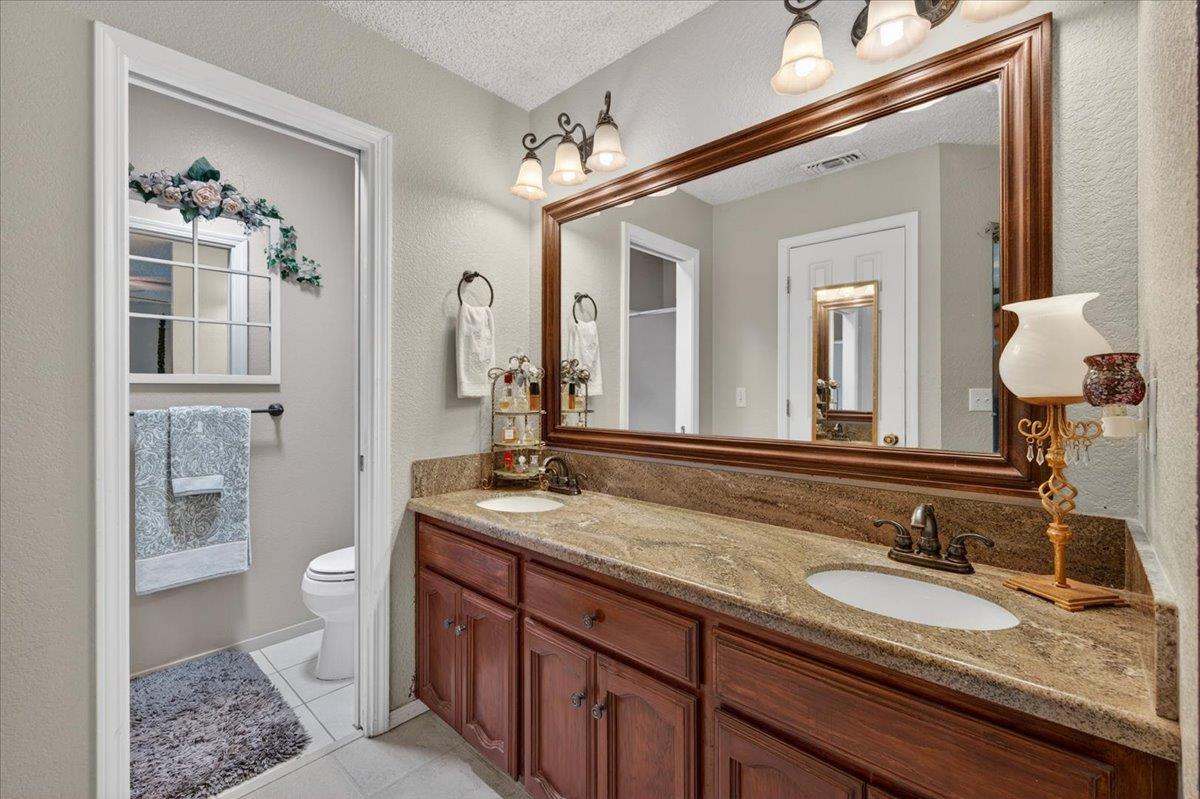 704 N Hayes Avenue, Fresno, CA, 93723