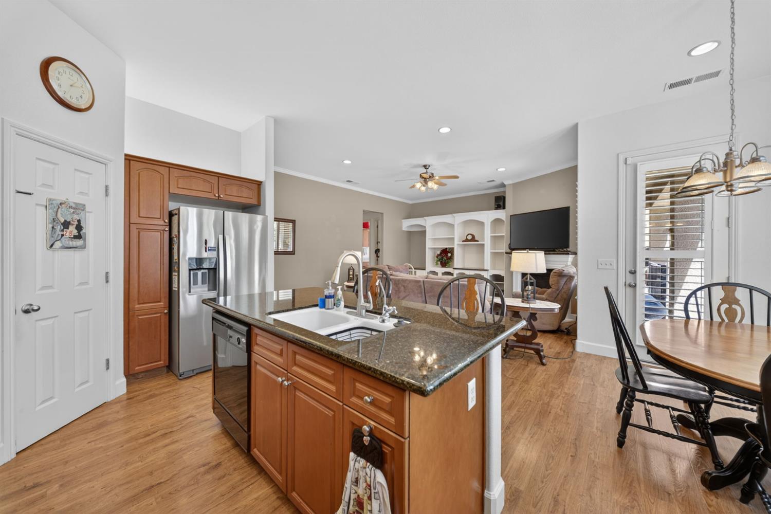 3084 Rall Avenue, Clovis, CA, 93619