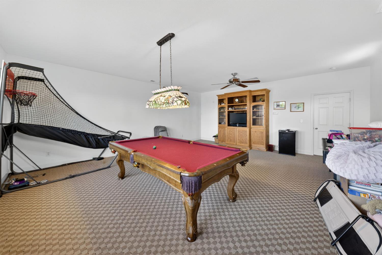 3084 Rall Avenue, Clovis, CA, 93619