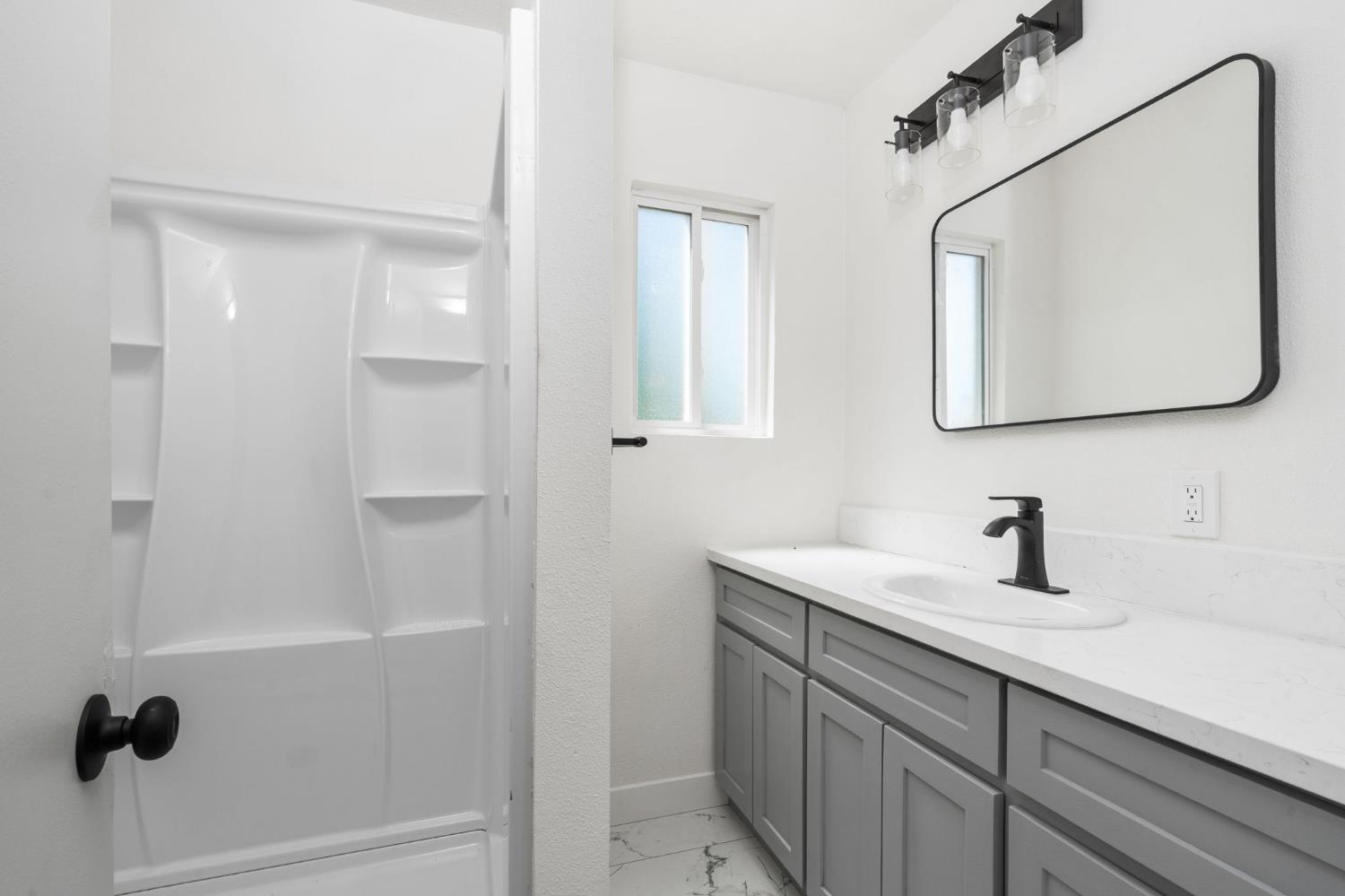 4843 N Doon Way, Fresno, CA, 93726
