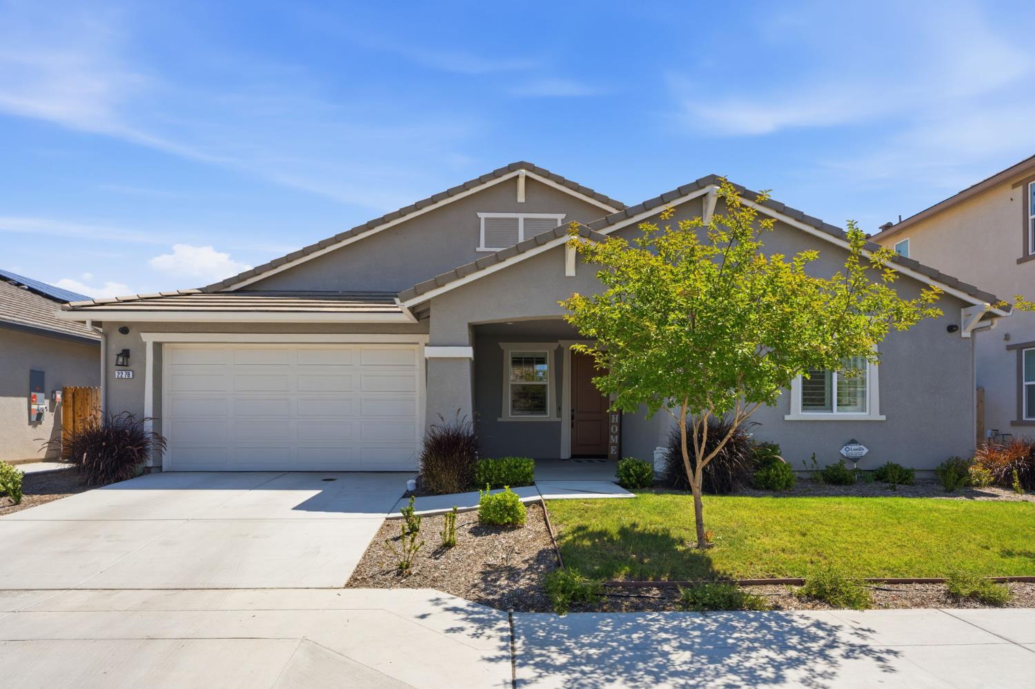 Featured listings