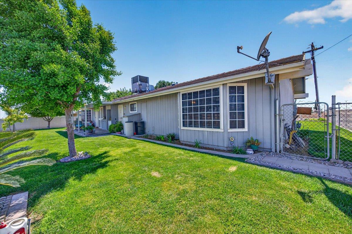 704 N Hayes Avenue, Fresno, CA, 93723