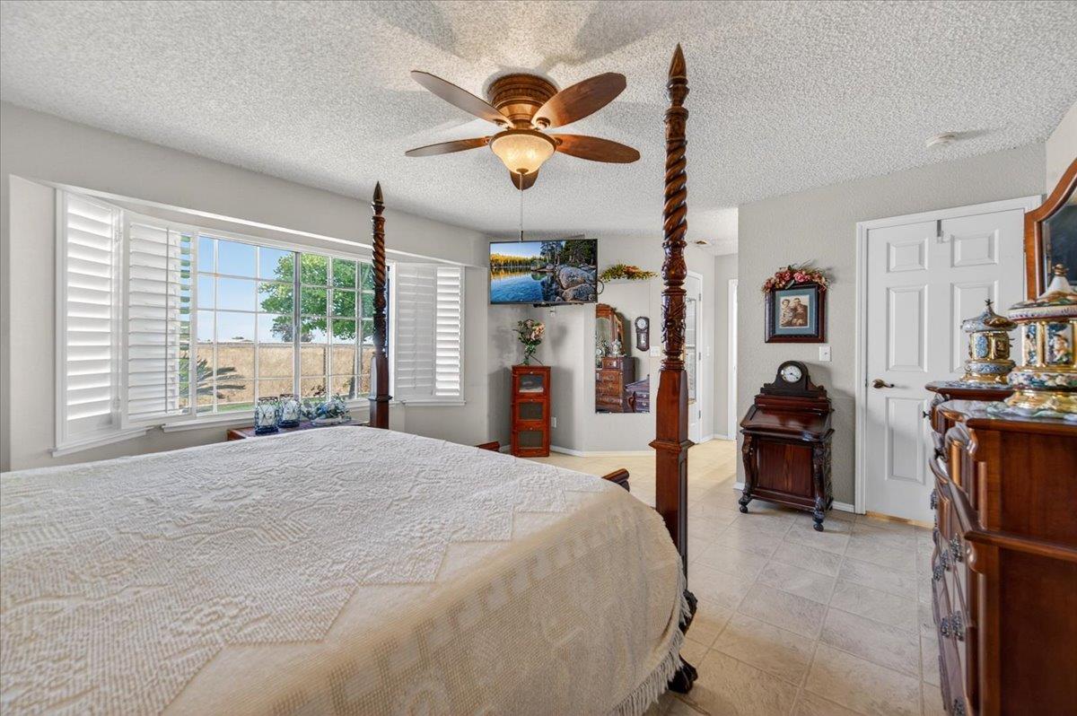 704 N Hayes Avenue, Fresno, CA, 93723