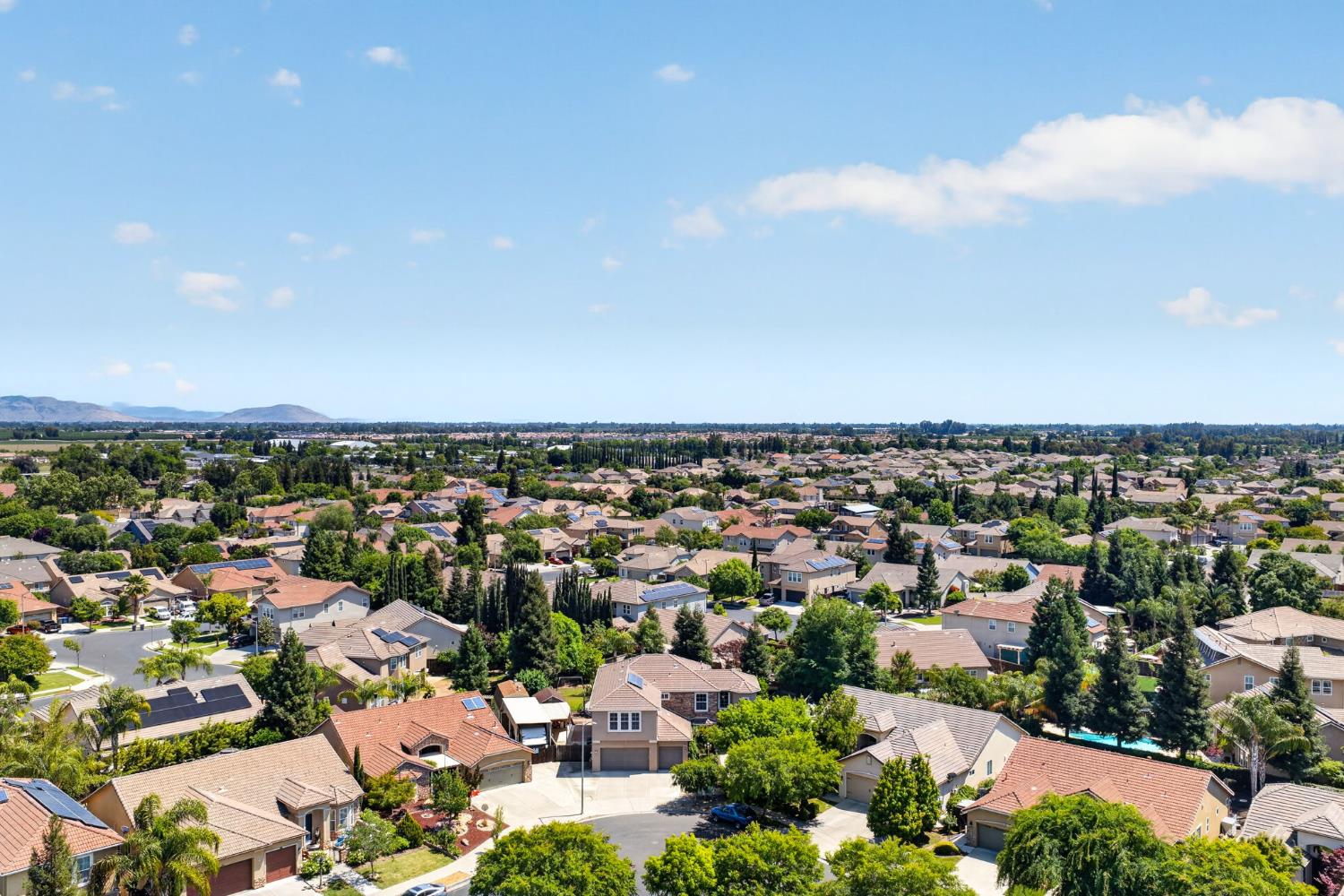 3084 Rall Avenue, Clovis, CA, 93619