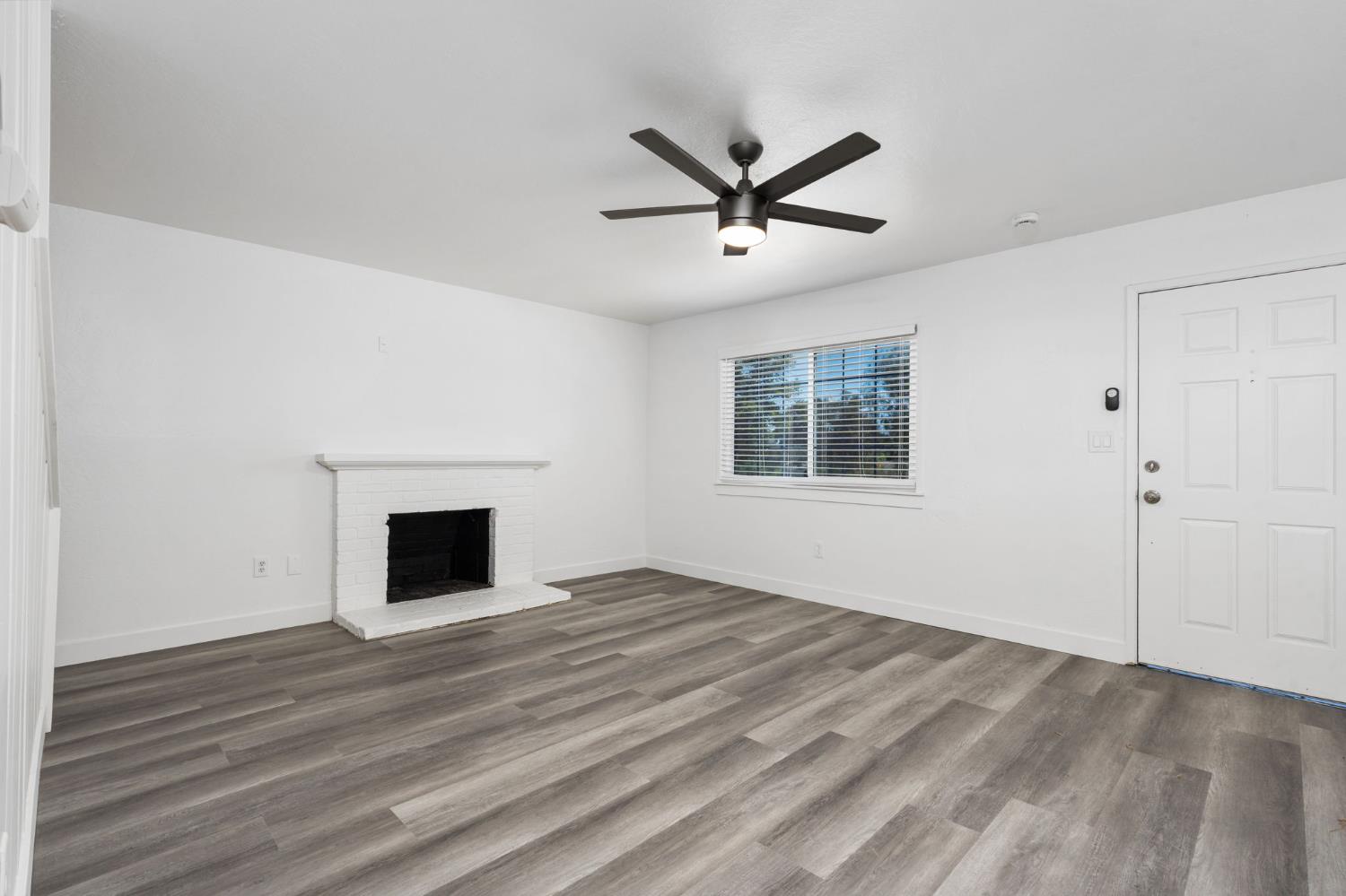 4843 N Doon Way, Fresno, CA, 93726
