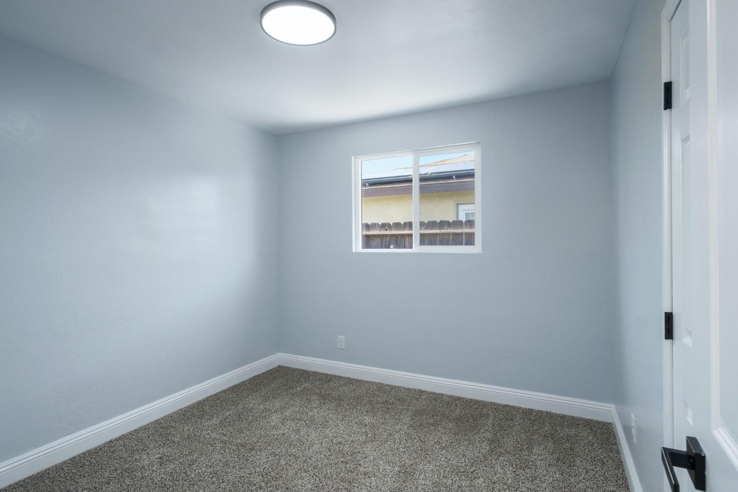 2719 E Norwich Avenue, Fresno, CA, 93726