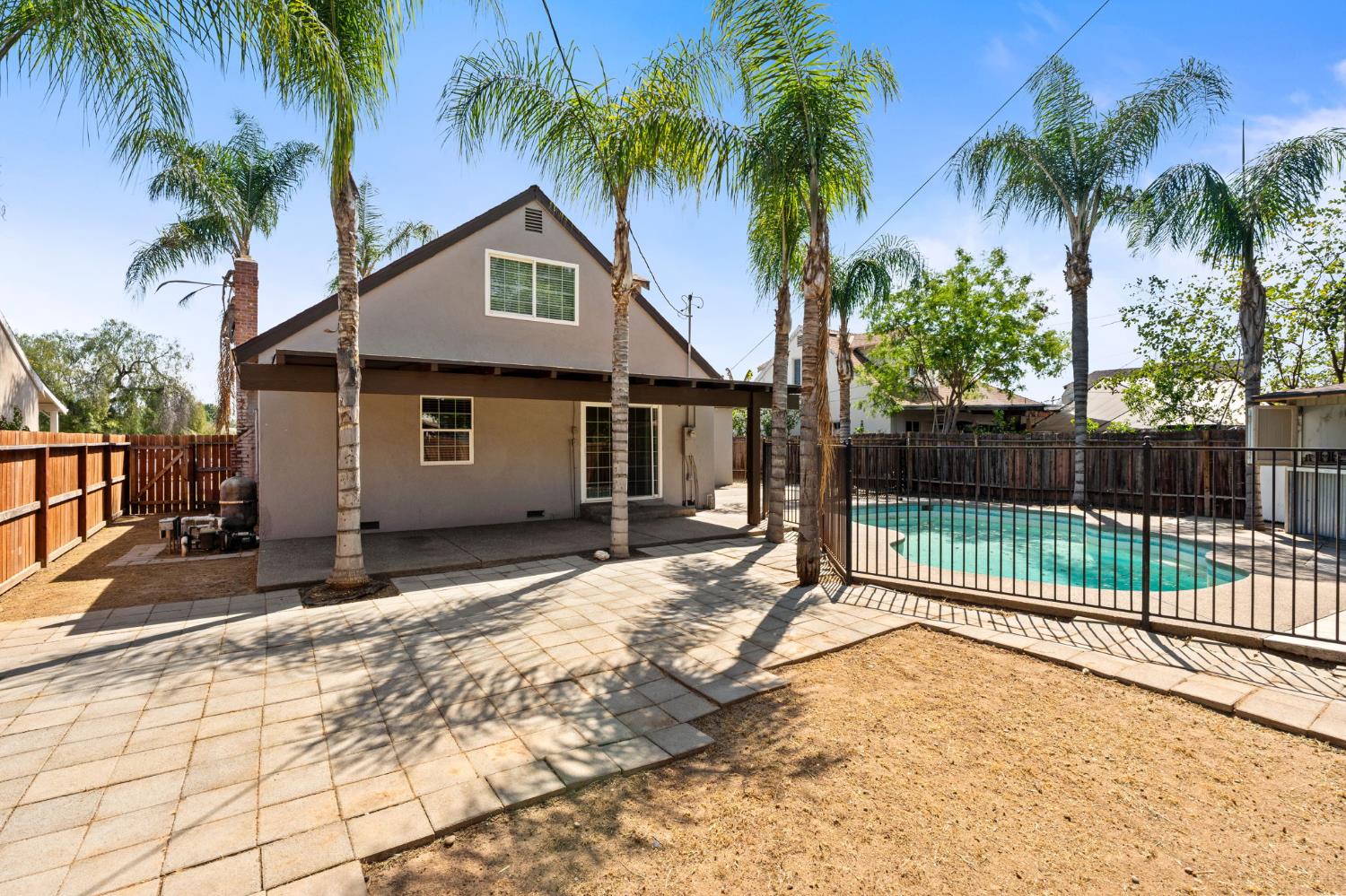4843 N Doon Way, Fresno, CA, 93726