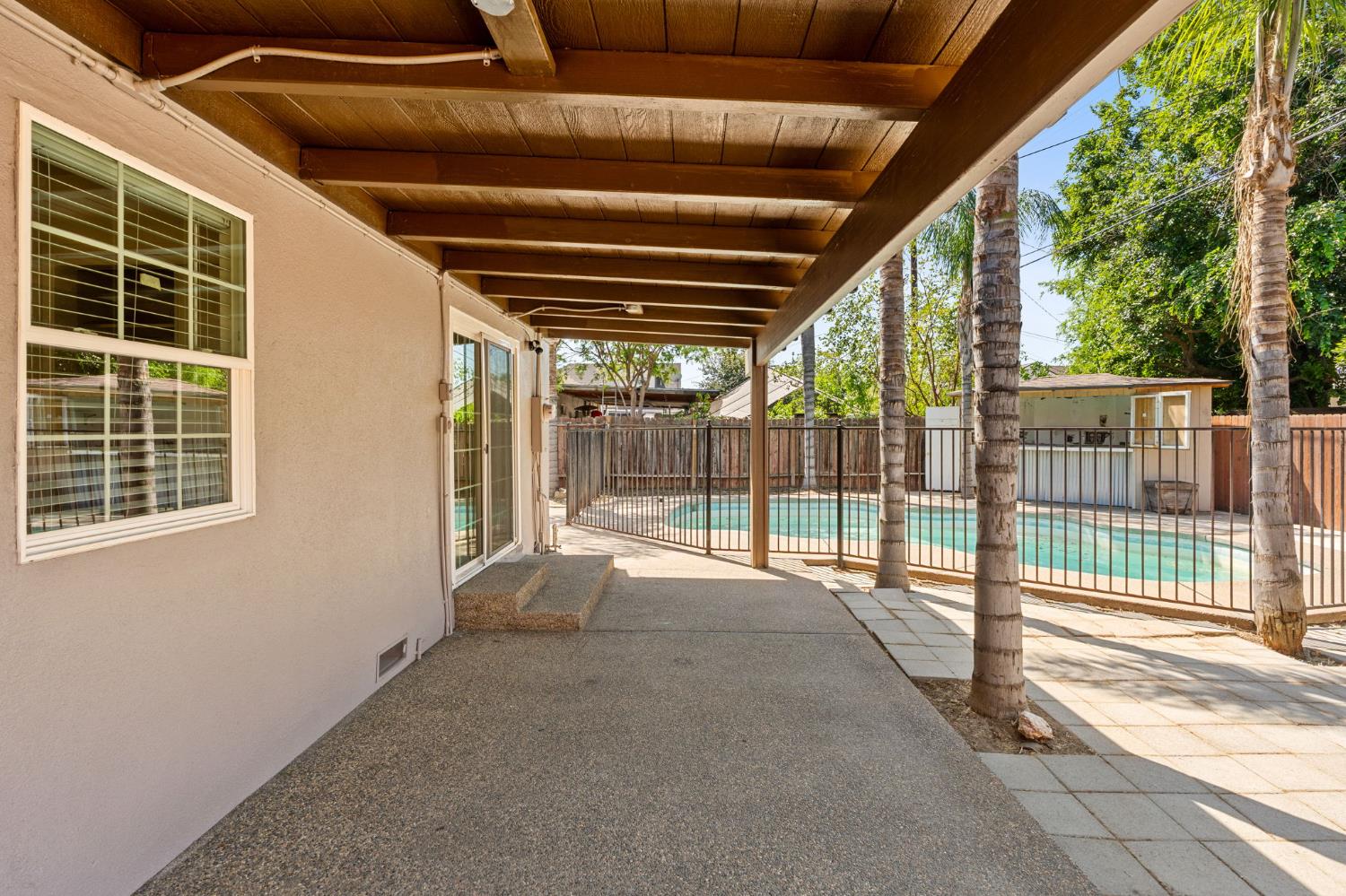 4843 N Doon Way, Fresno, CA, 93726