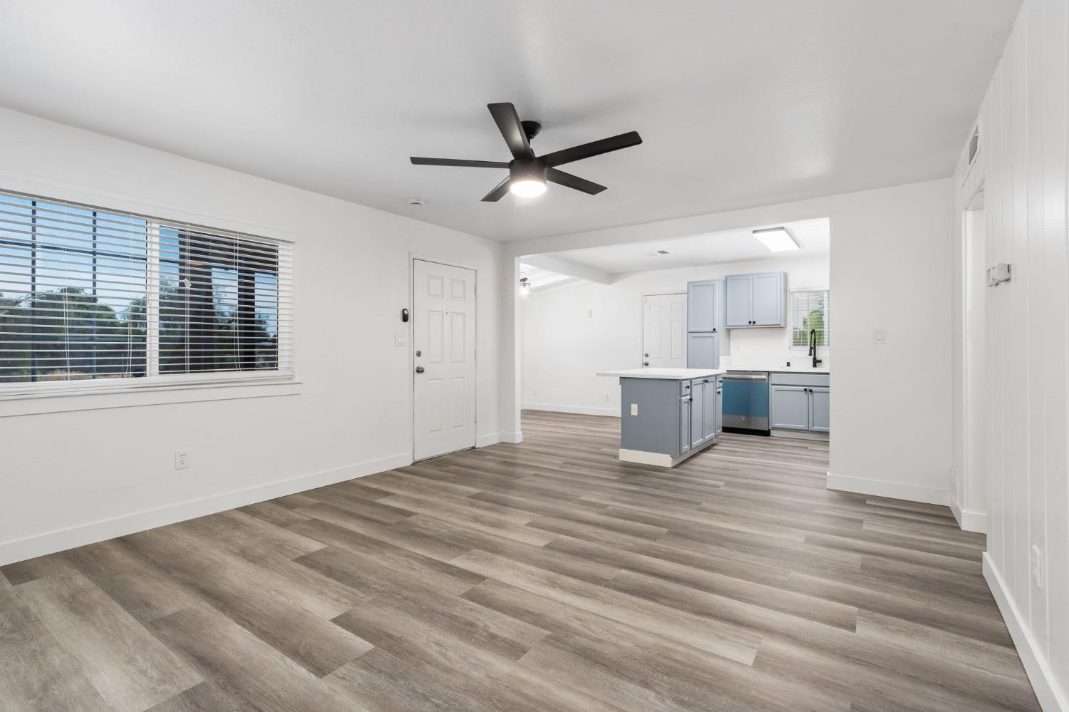 4843 N Doon Way, Fresno, CA, 93726