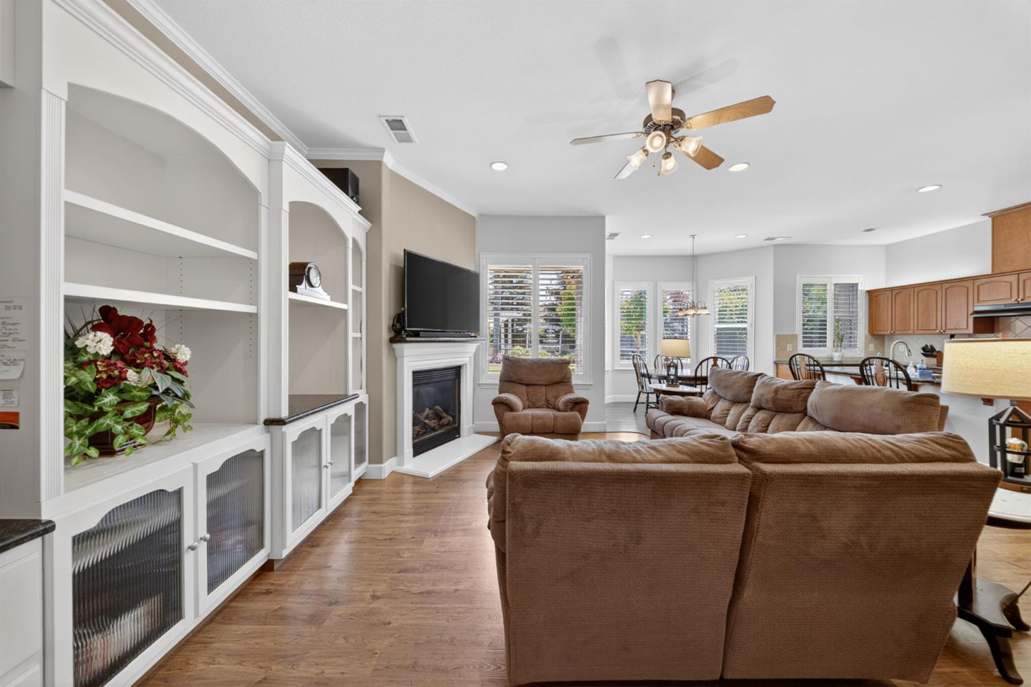 3084 Rall Avenue, Clovis, CA, 93619