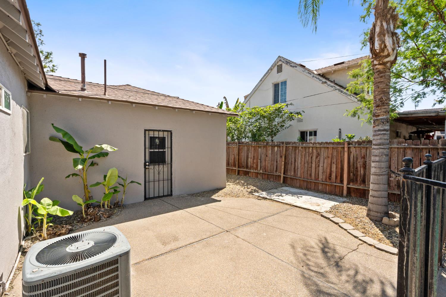 4843 N Doon Way, Fresno, CA, 93726