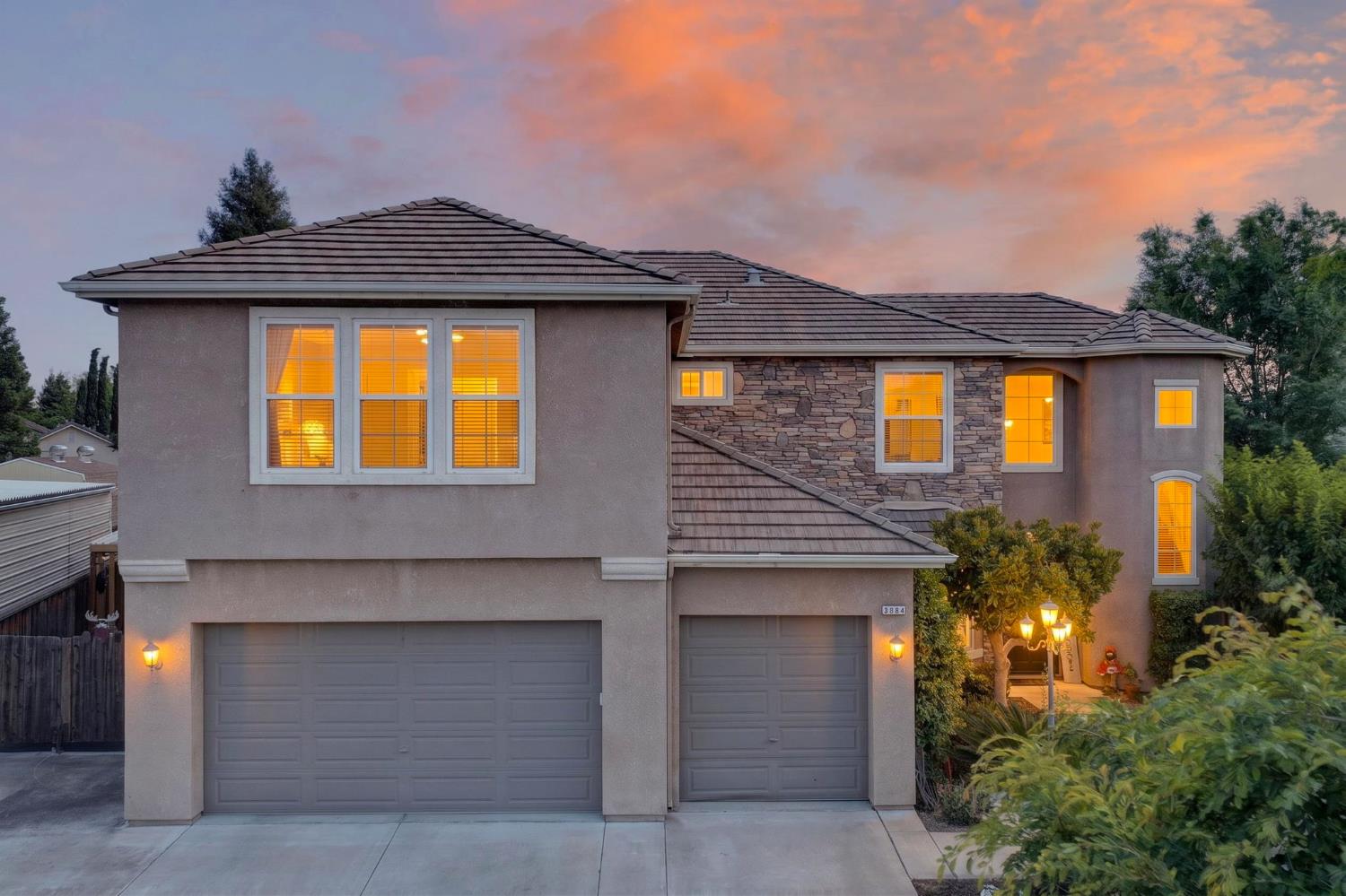 3084 Rall Avenue, Clovis, CA, 93619