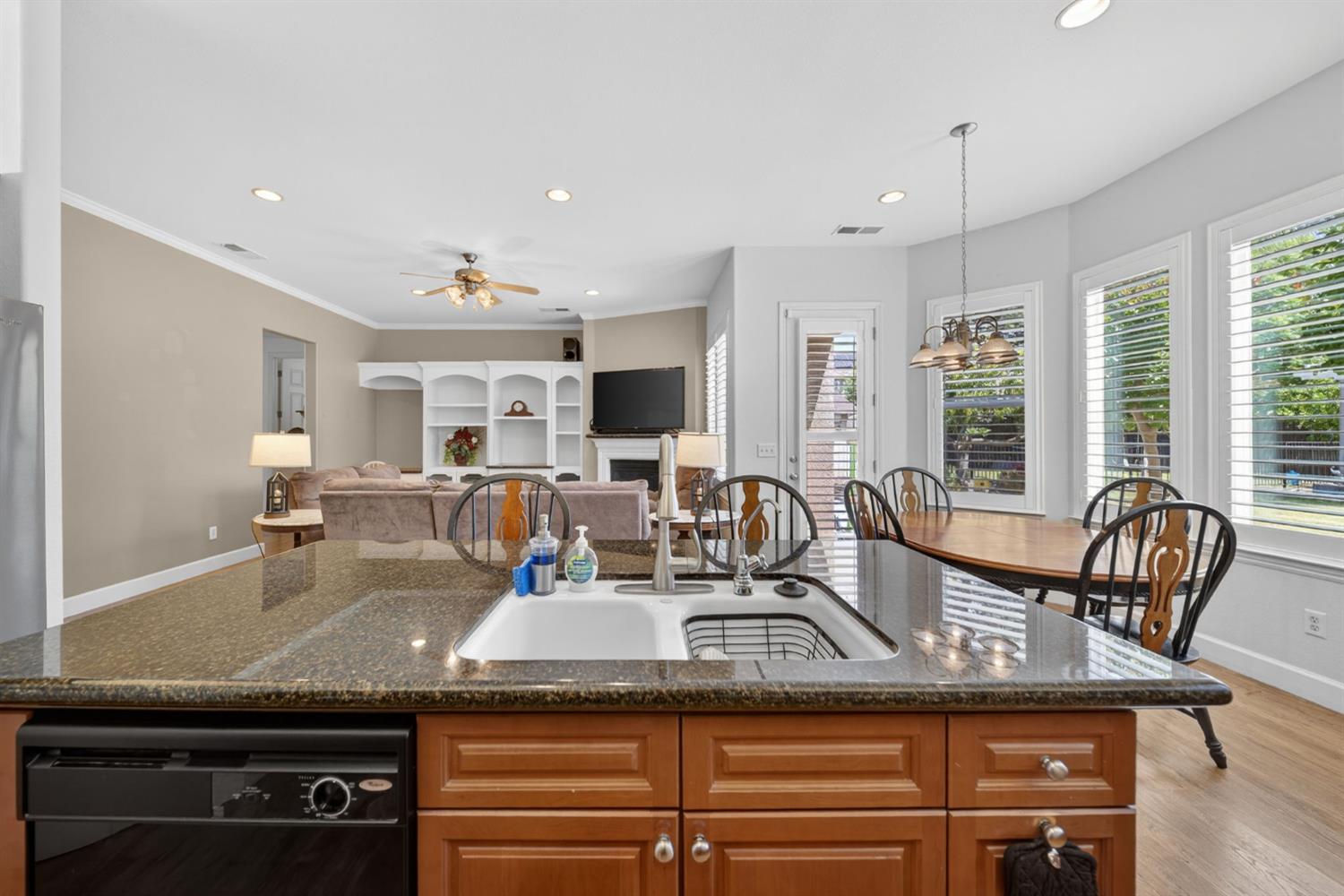 3084 Rall Avenue, Clovis, CA, 93619