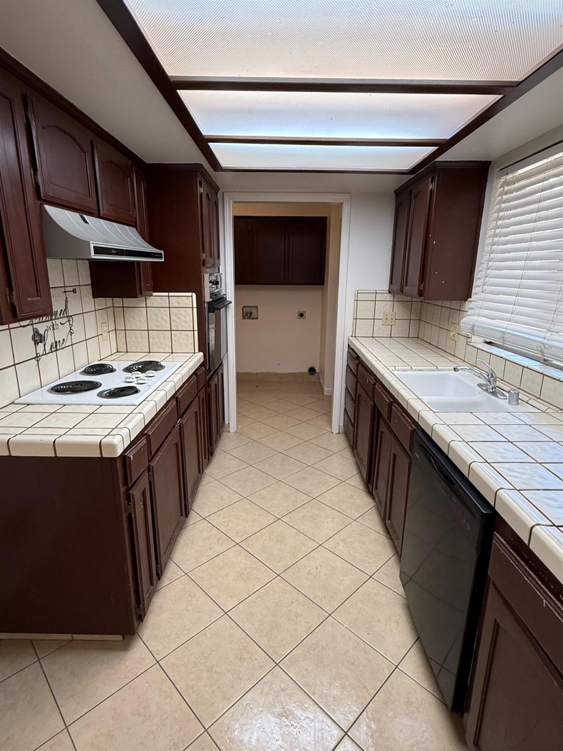 6366 N Forestiere Avenue, Fresno, CA, 93722