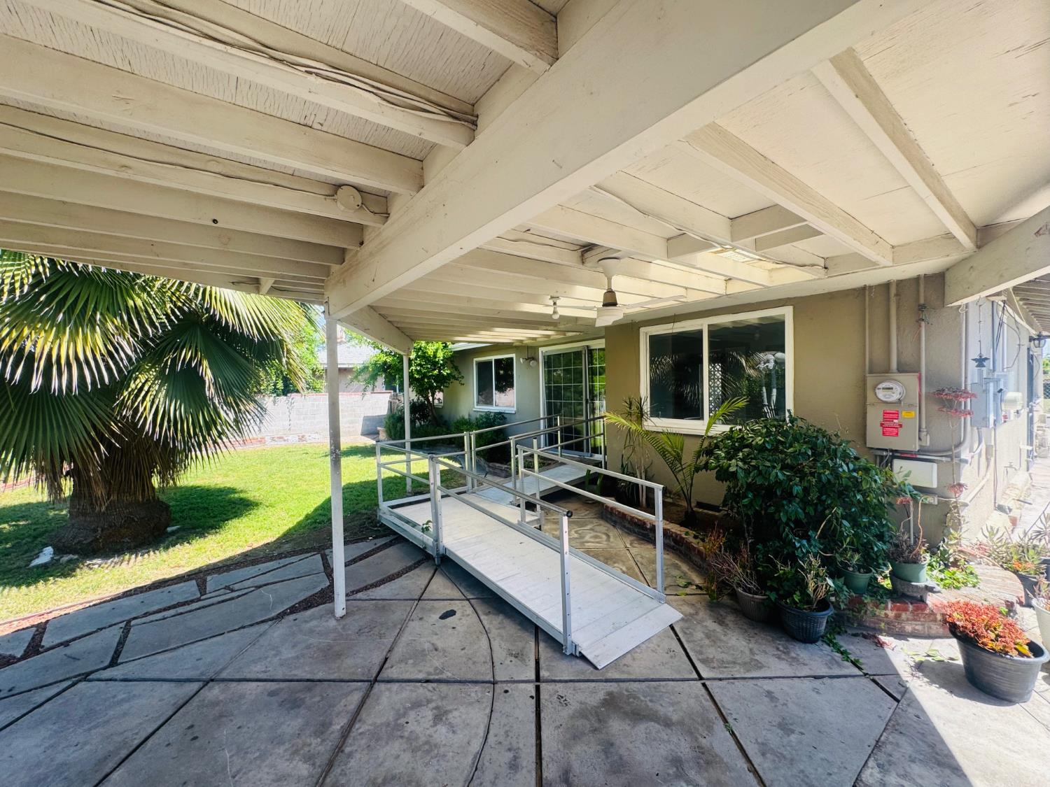 2019 Norris Drive E, Fresno, CA, 93703