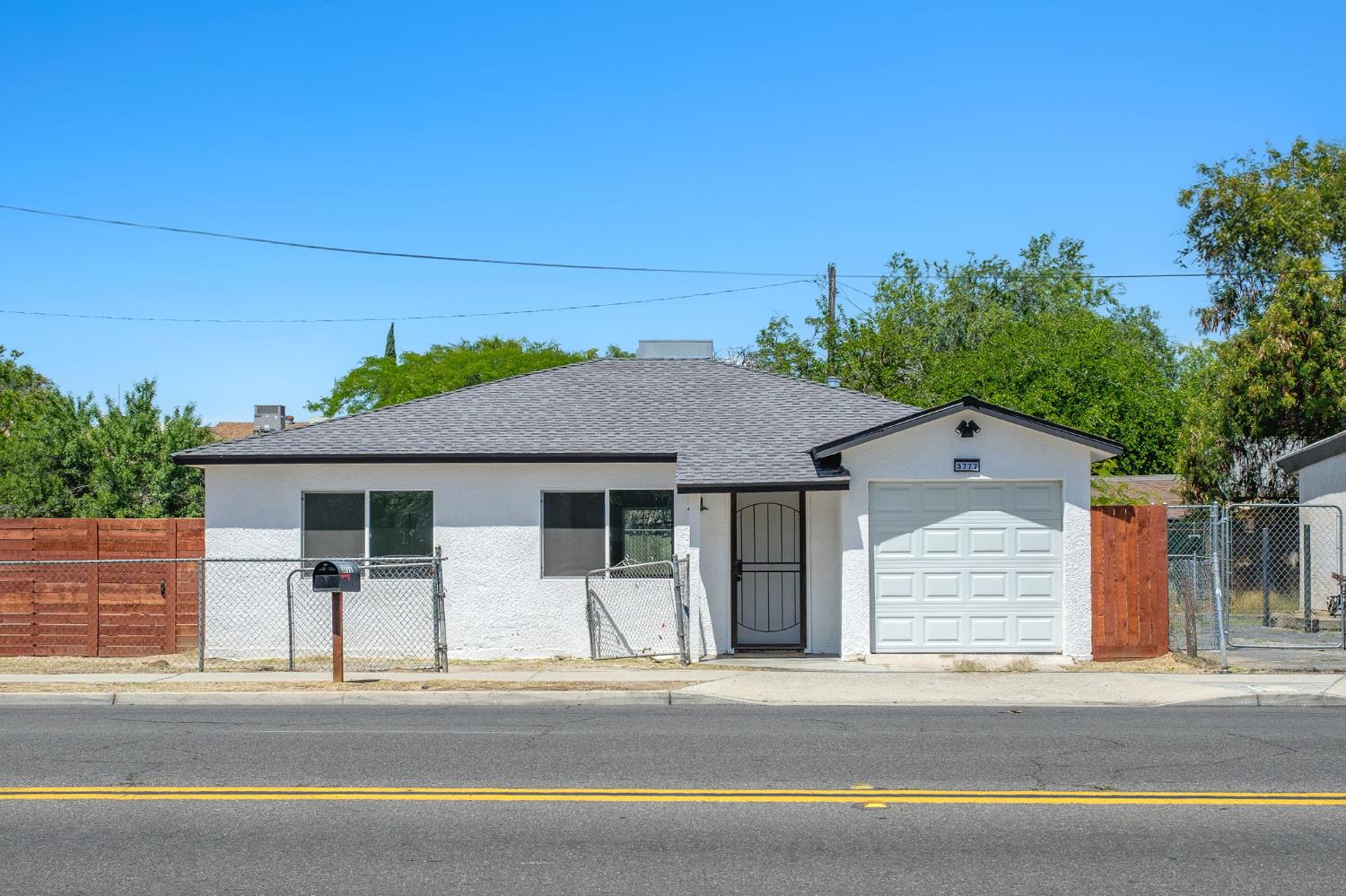 3777 E Olive Avenue, Fresno, CA, 93702