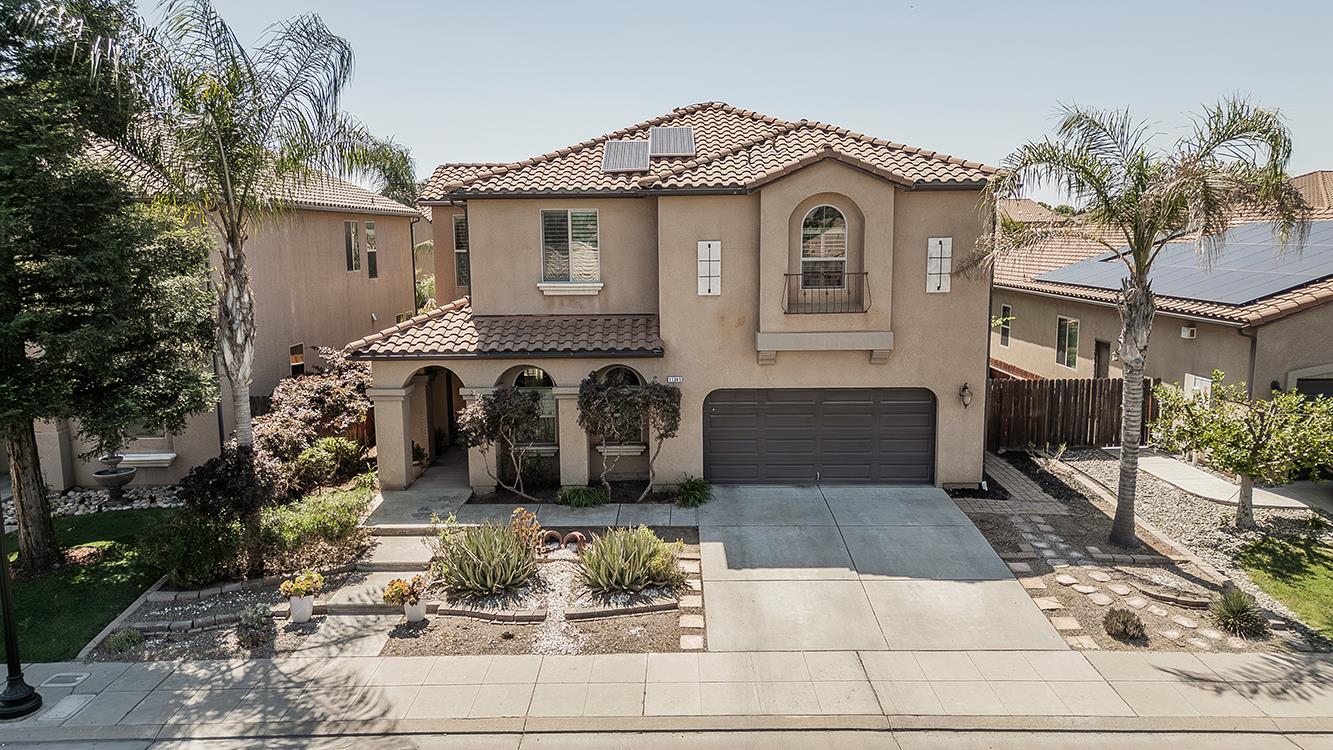 $750,000+