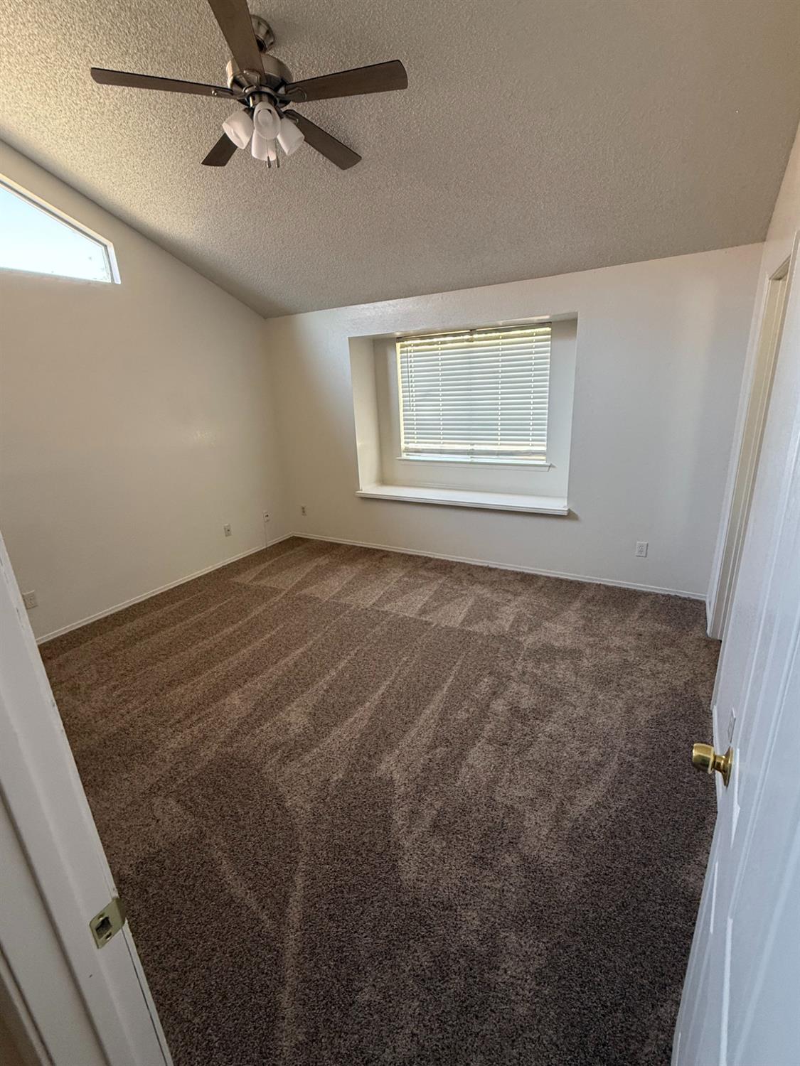 6366 N Forestiere Avenue, Fresno, CA, 93722