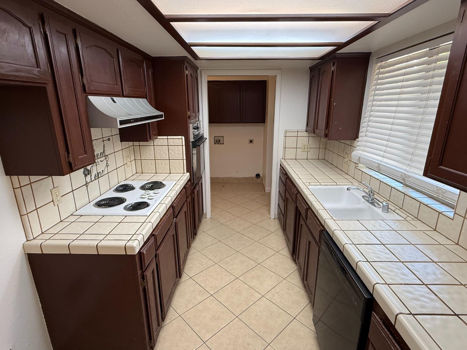 6366 N Forestiere Avenue, Fresno, CA, 93722