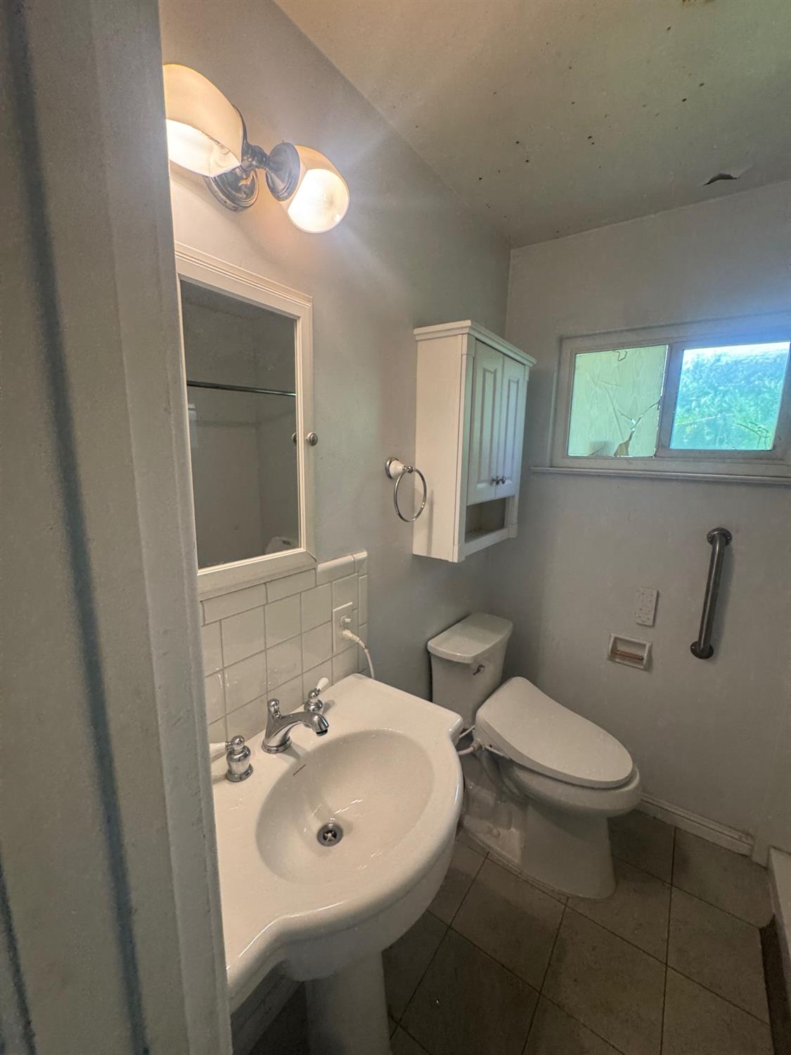 2019 Norris Drive E, Fresno, CA, 93703