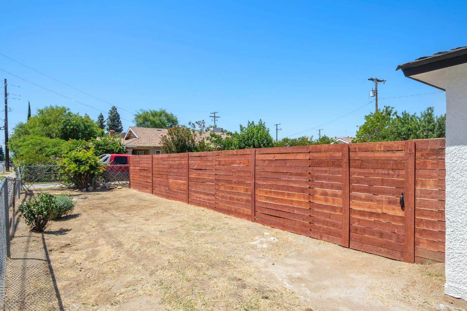 3777 E Olive Avenue, Fresno, CA, 93702