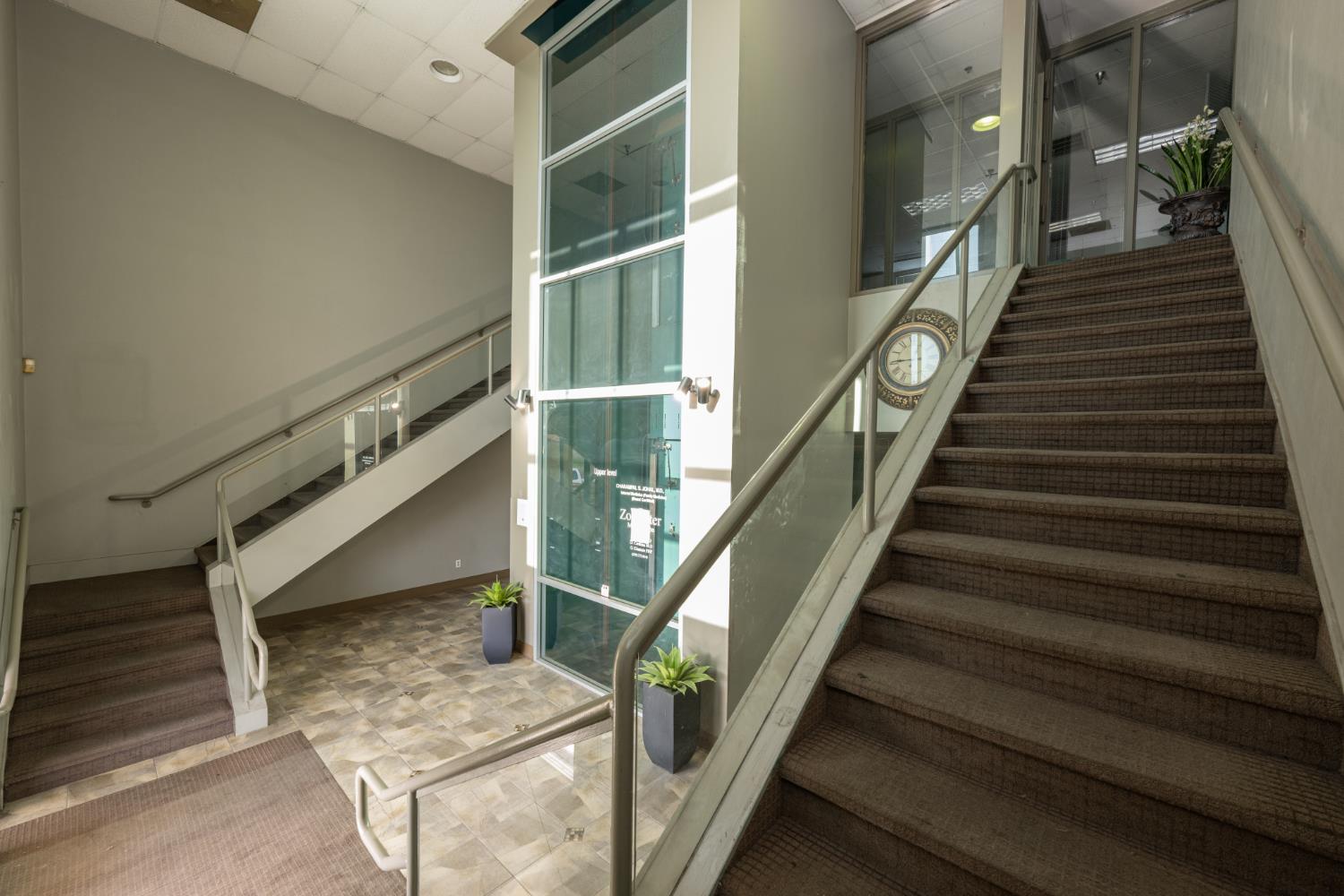 7011 N Howard, Fresno, CA, 93720