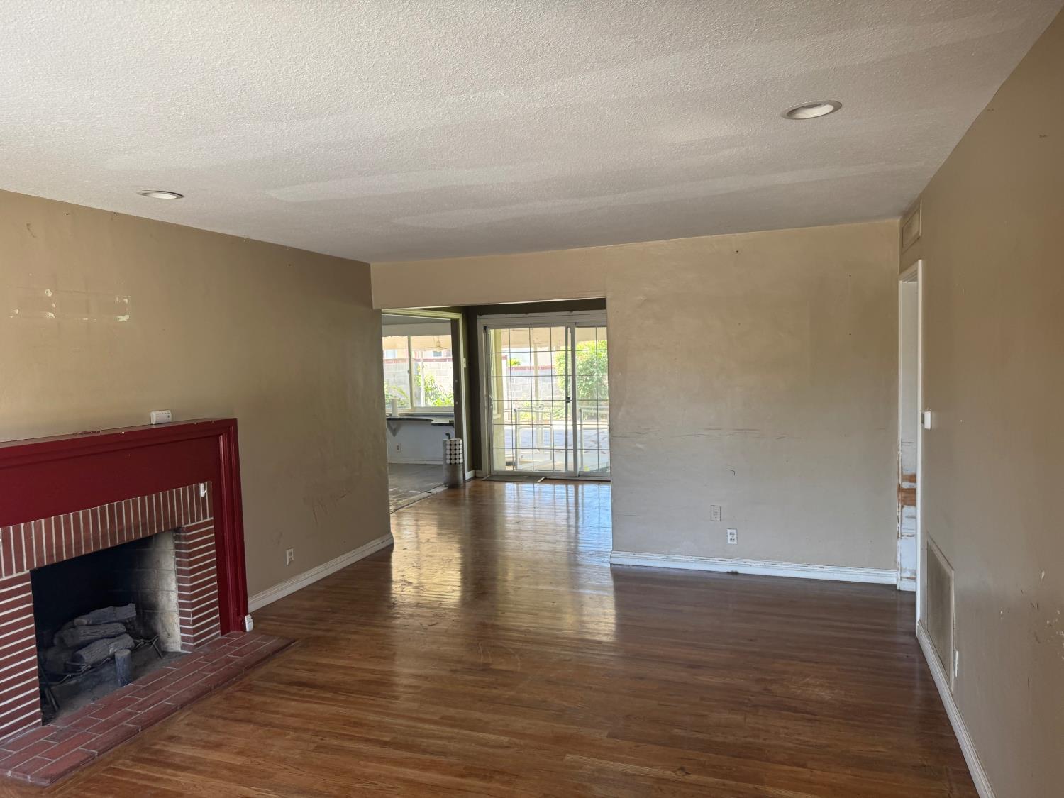 2019 Norris Drive E, Fresno, CA, 93703