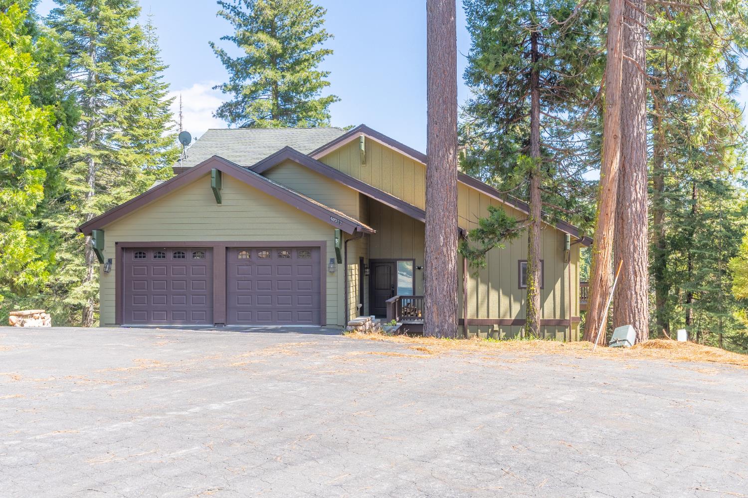 $750,000+