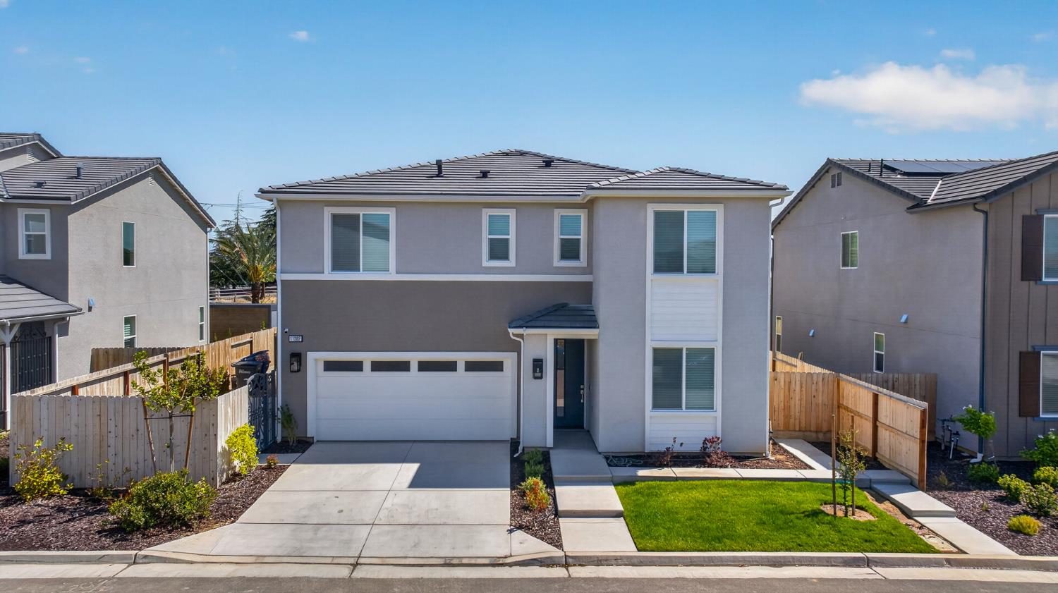 Featured listings