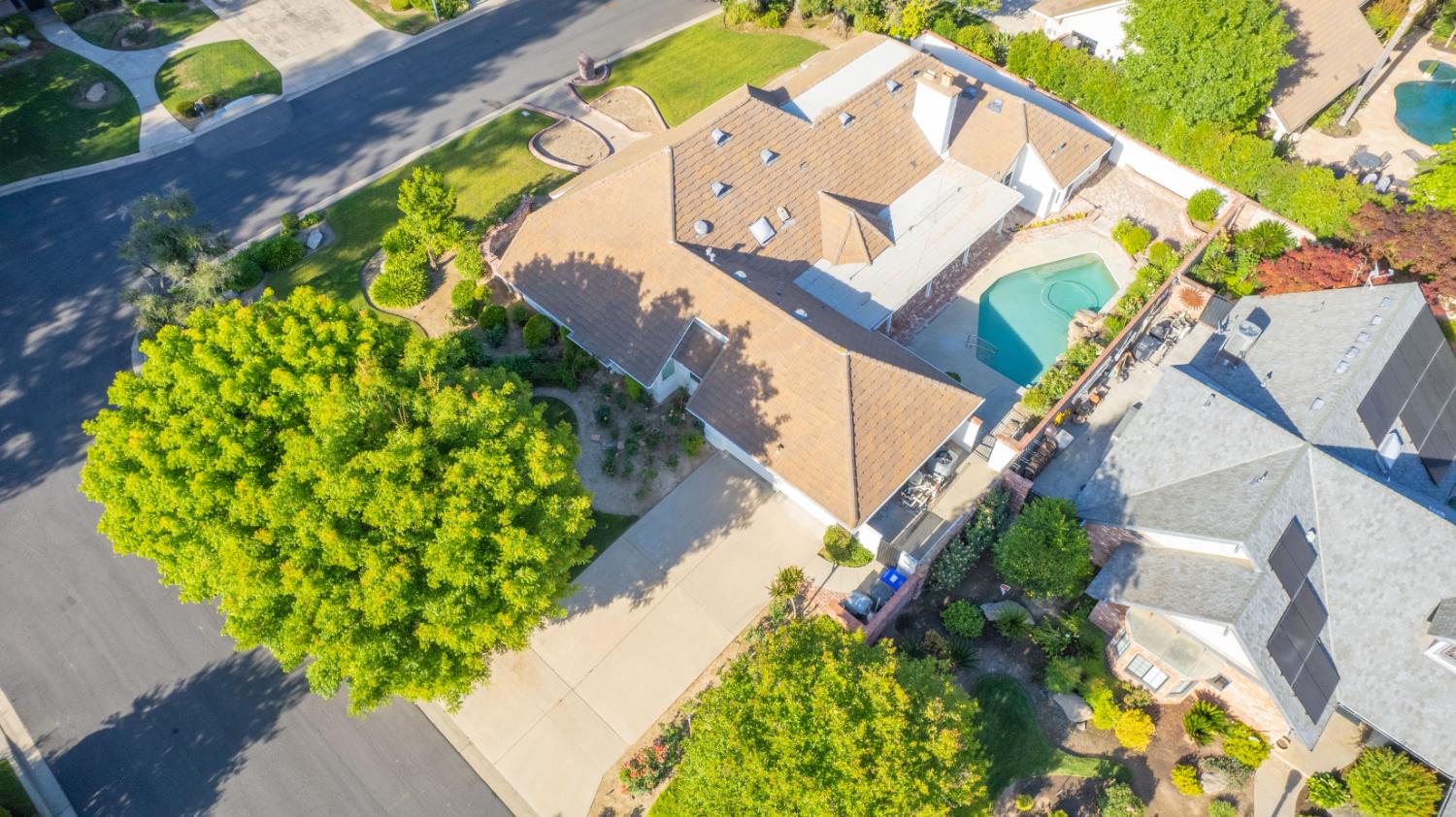 Single Family in Fresno - photo 3
