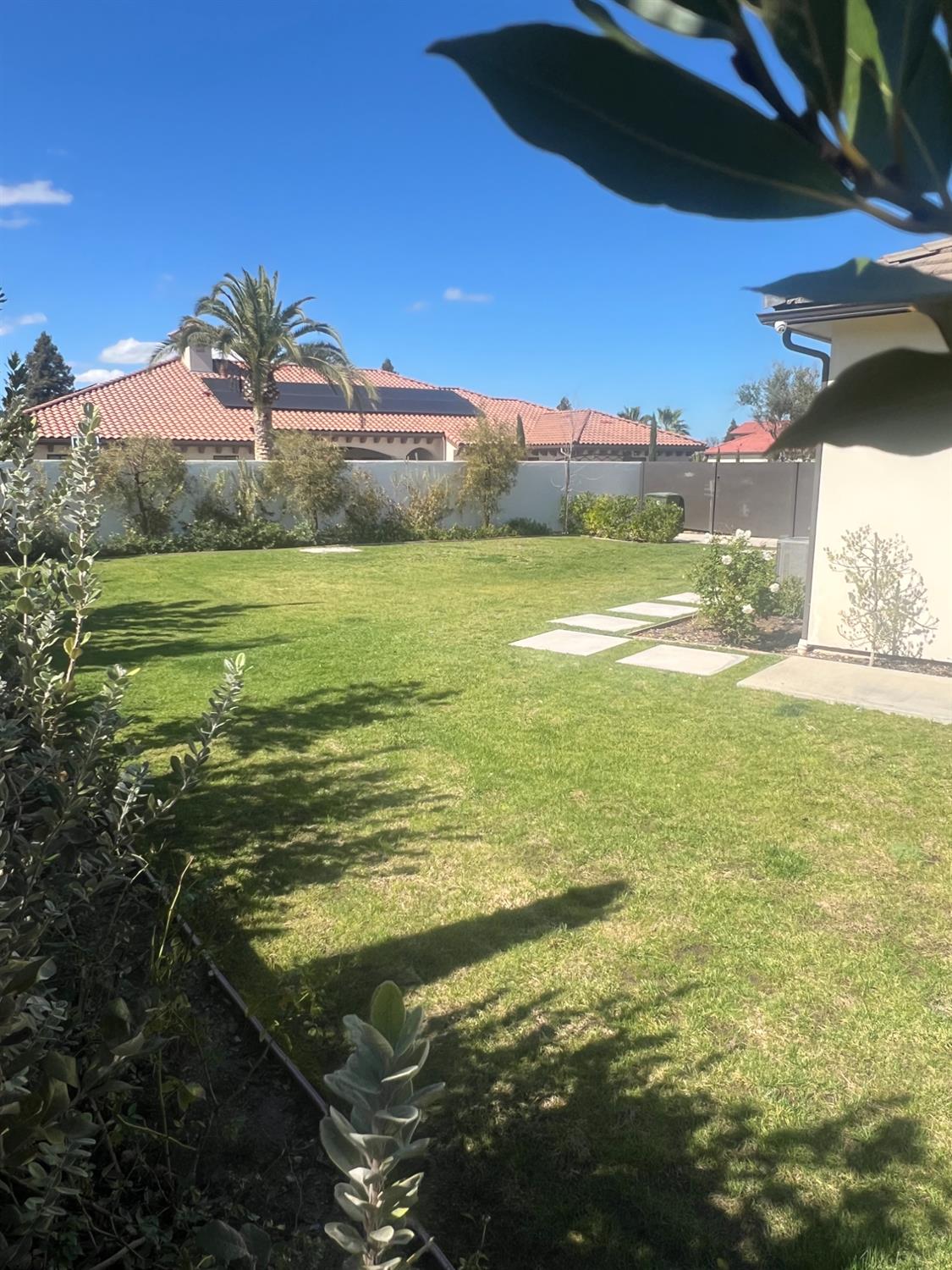 2189 E Strathspey Way, Fresno, CA, 93730