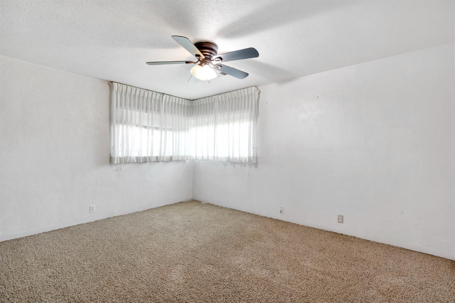 517 Fairview Avenue, Madera, CA, 93637
