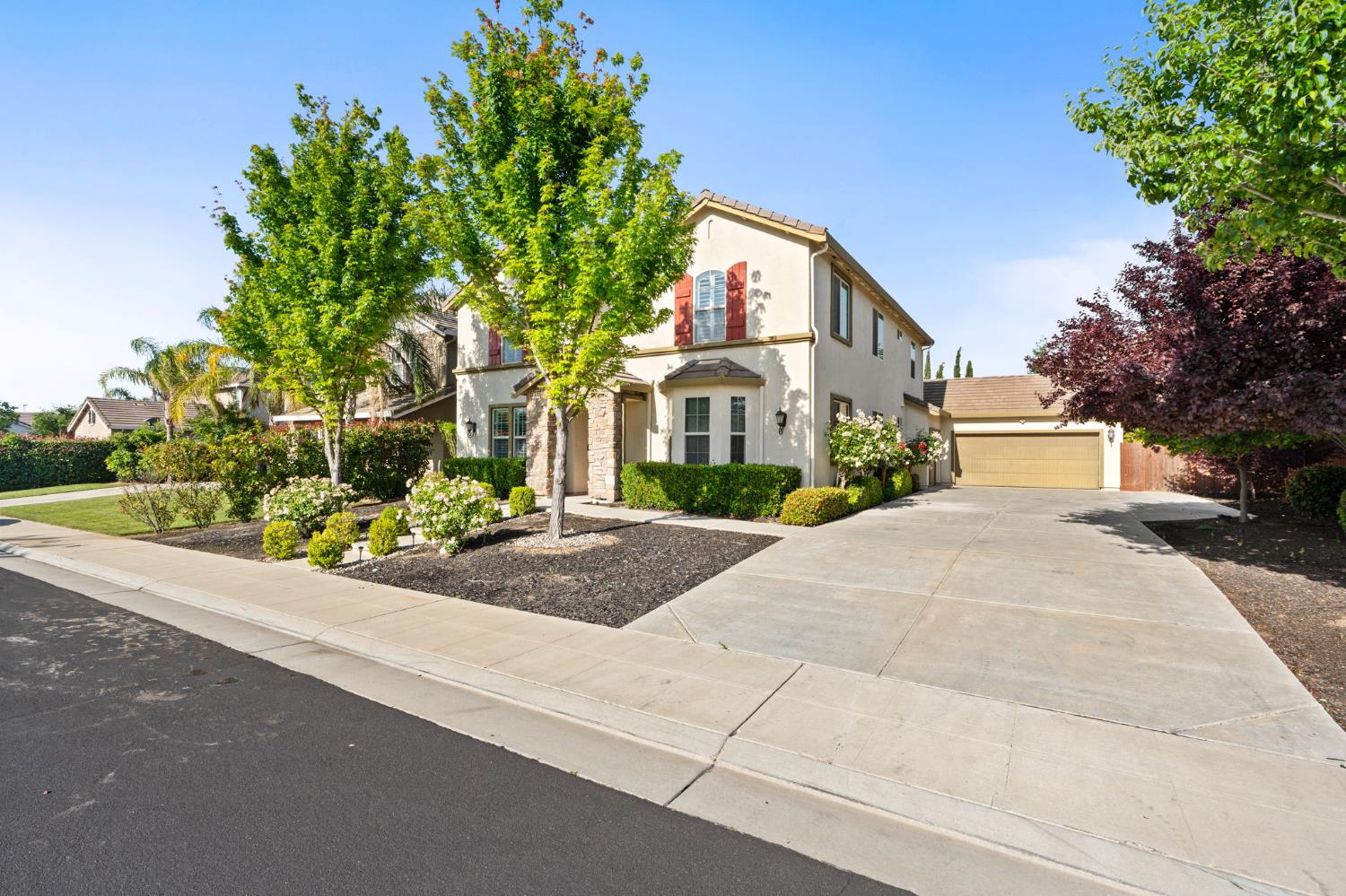 Single Family in Clovis - photo 2