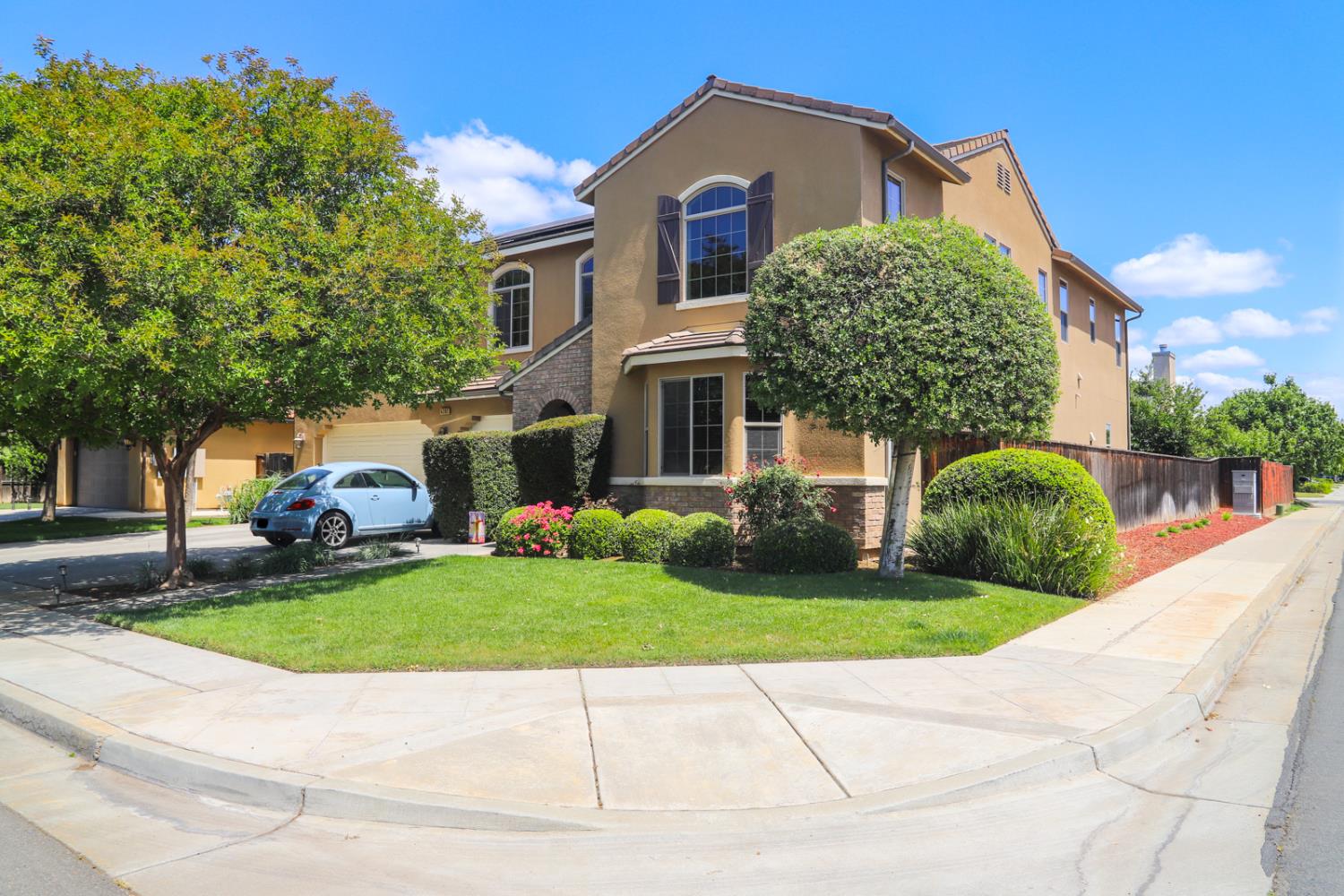 Featured listings