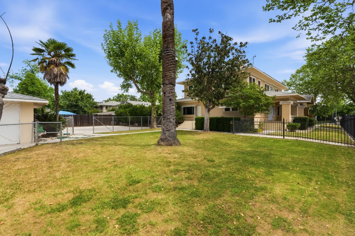 807 N Van Ness Avenue, Fresno, CA, 93728