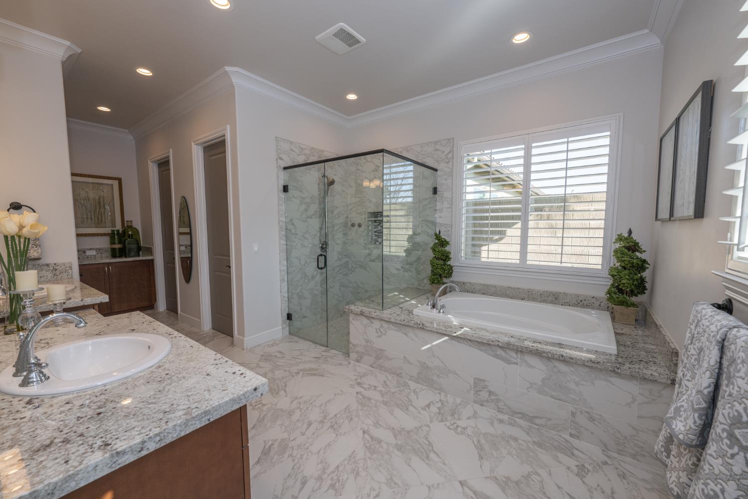 1863 E Calle Verde Way, Fresno, CA, 93730
