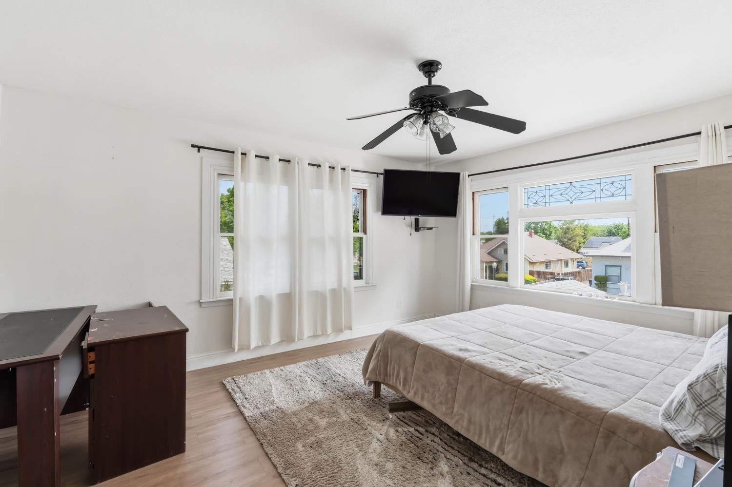 807 N Van Ness Avenue, Fresno, CA, 93728