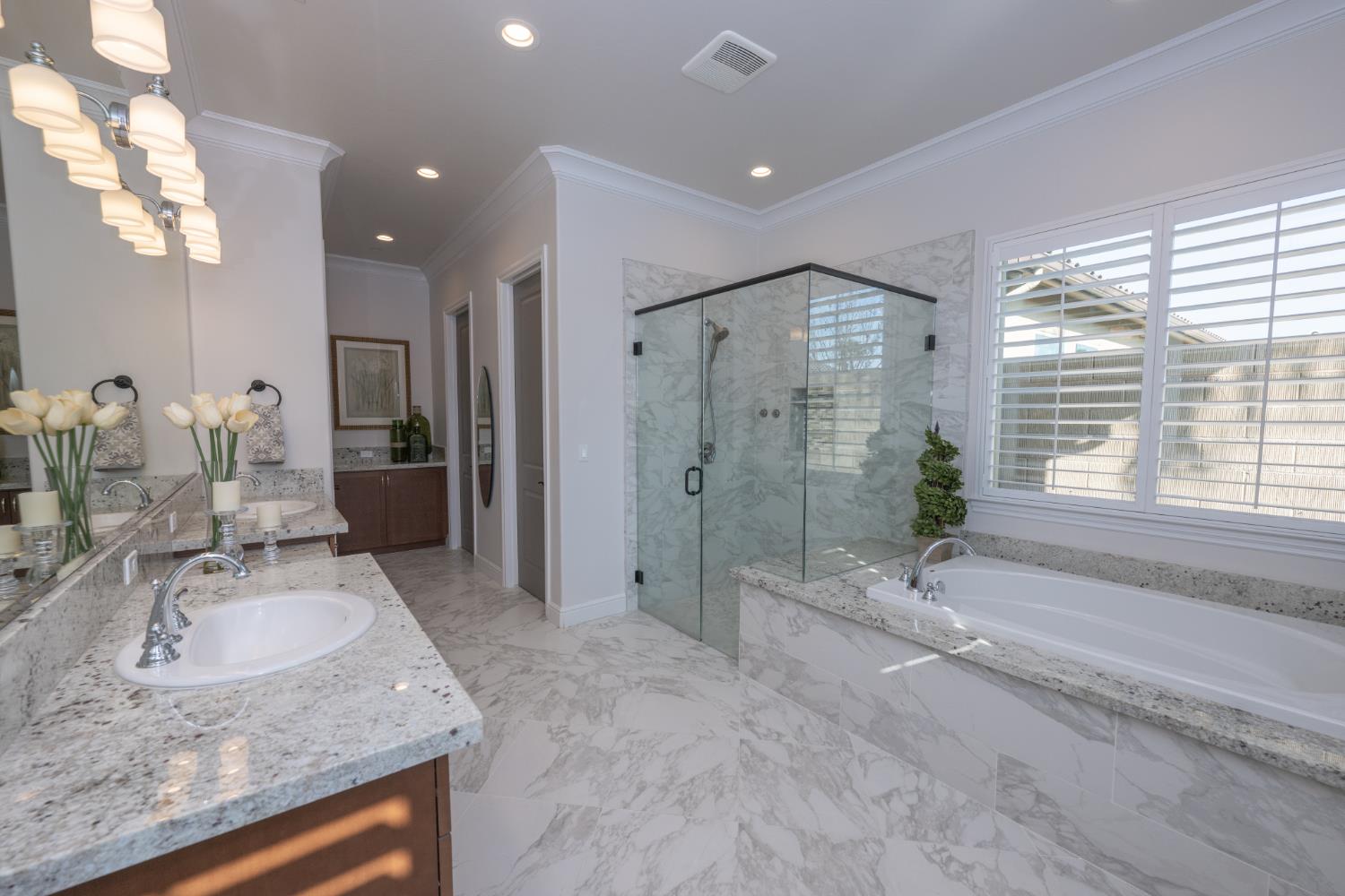1863 E Calle Verde Way, Fresno, CA, 93730