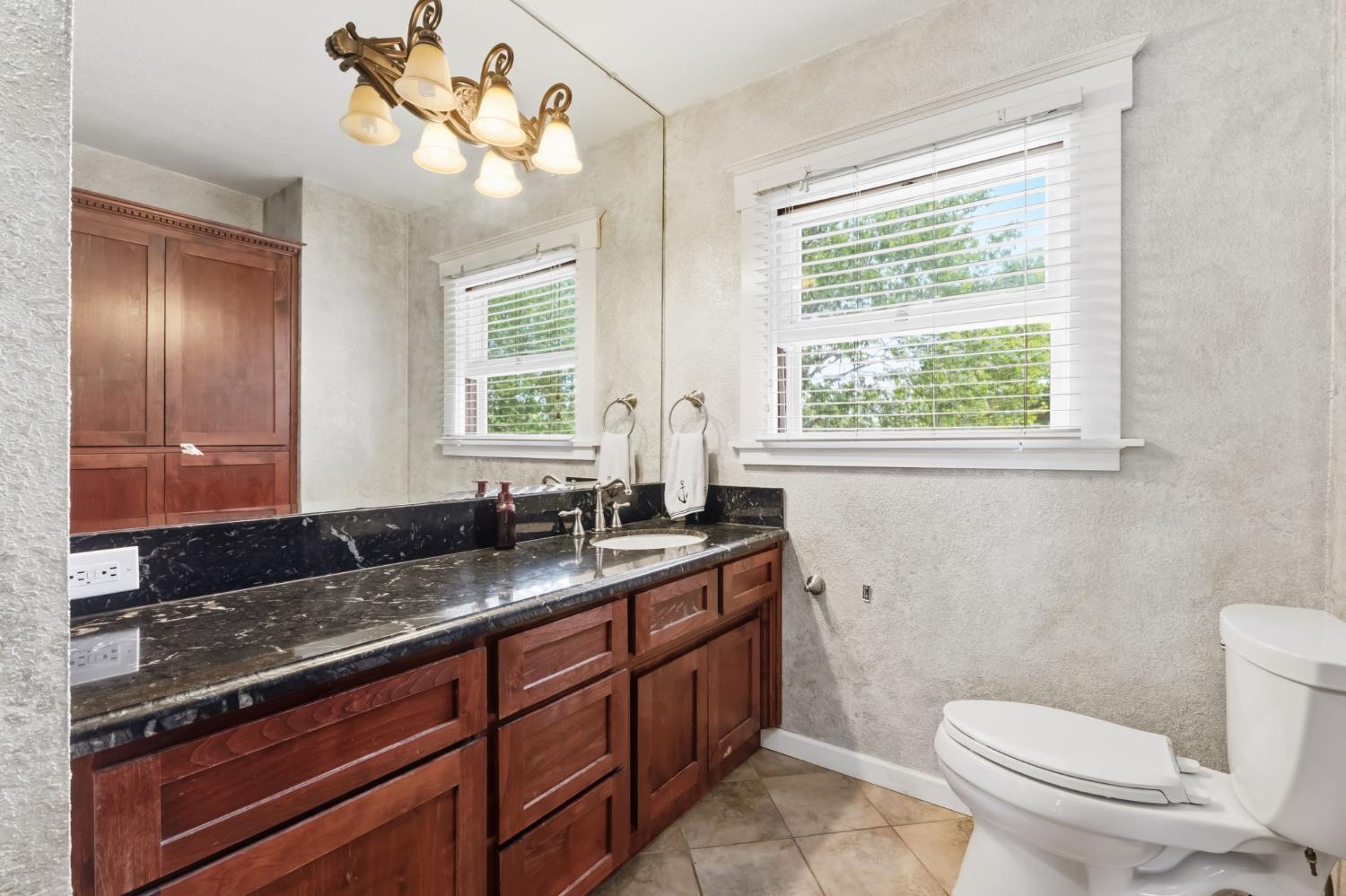 807 N Van Ness Avenue, Fresno, CA, 93728